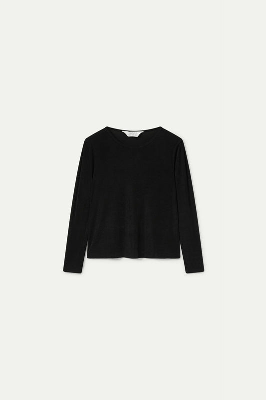 Top in maglia nera lucida