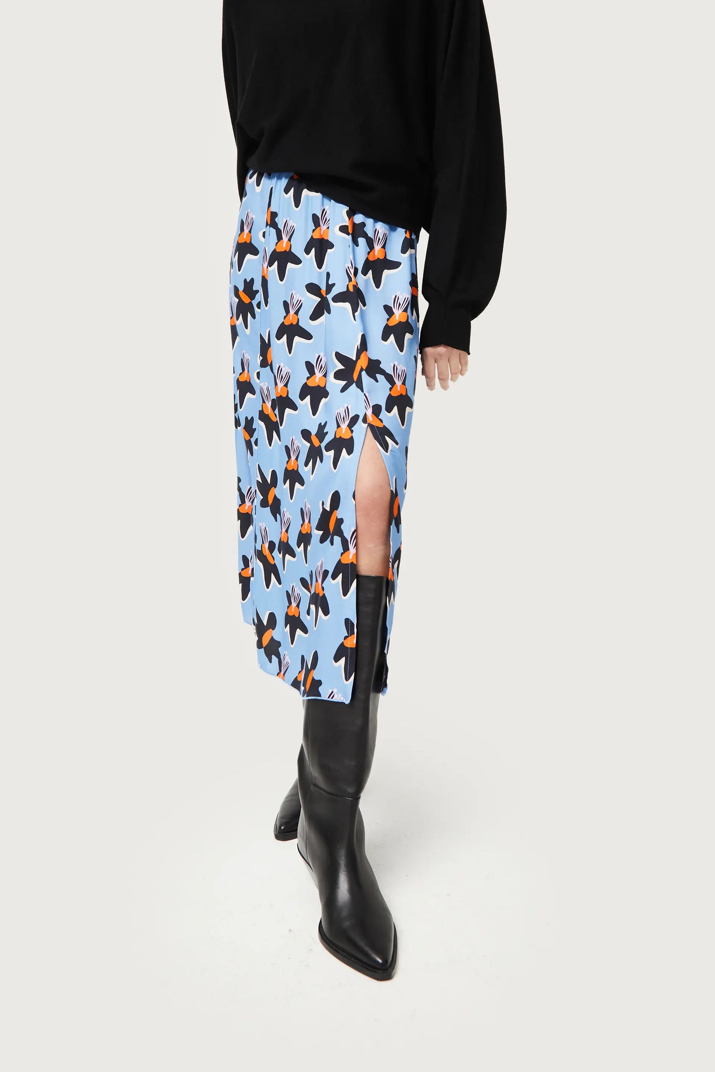 Blue Calatea floral print midi skirt