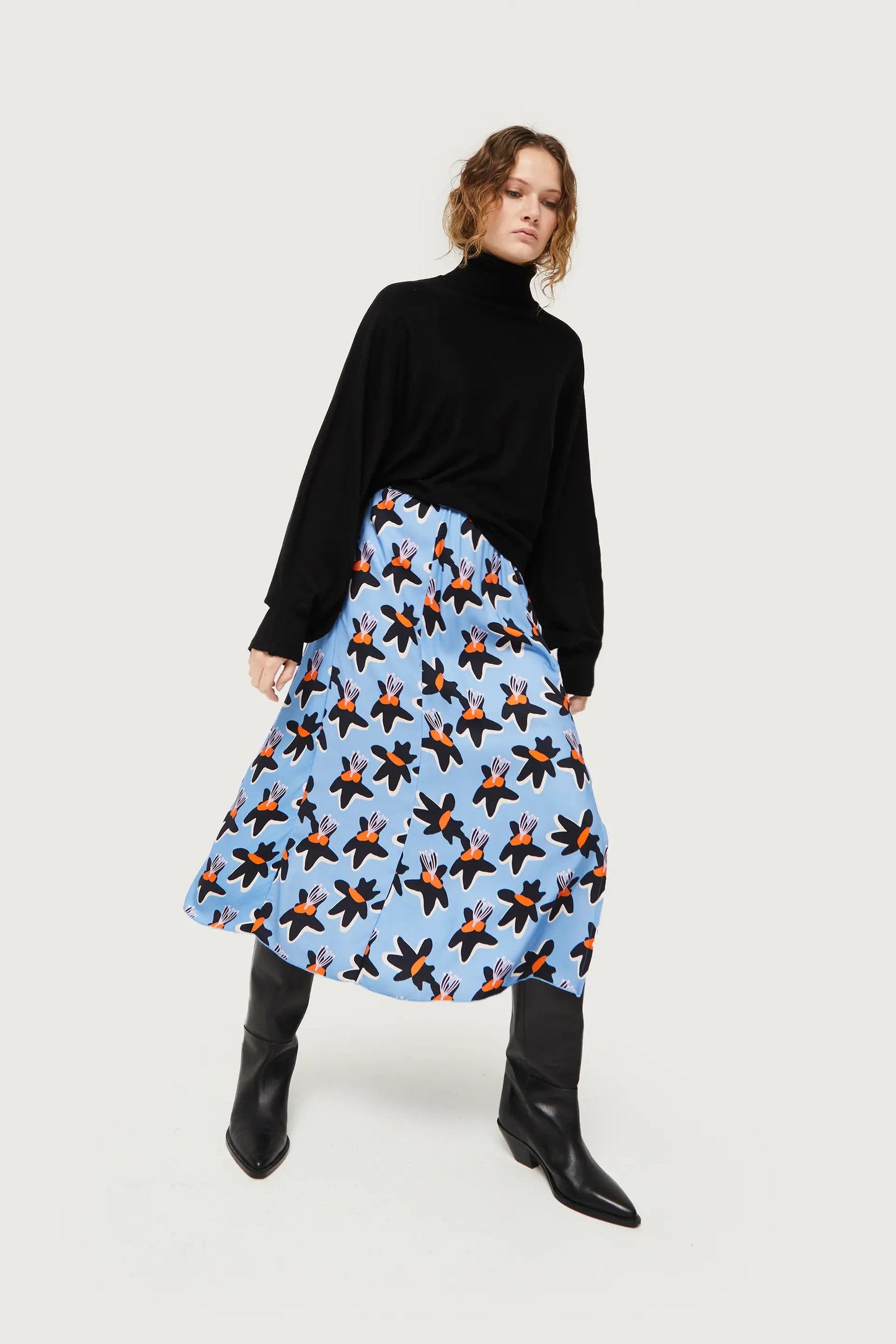 Blue Calatea floral print midi skirt