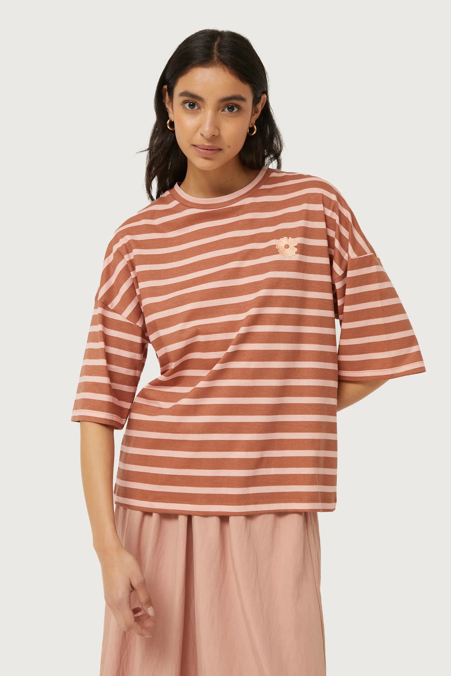 Striped T-shirt with brown flower patch