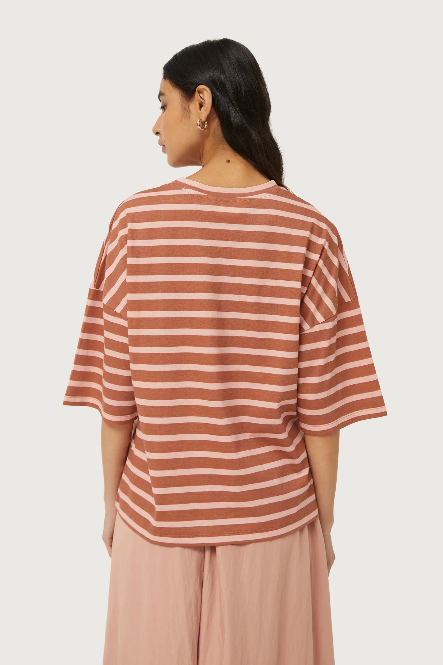 Striped T-shirt with brown flower patch