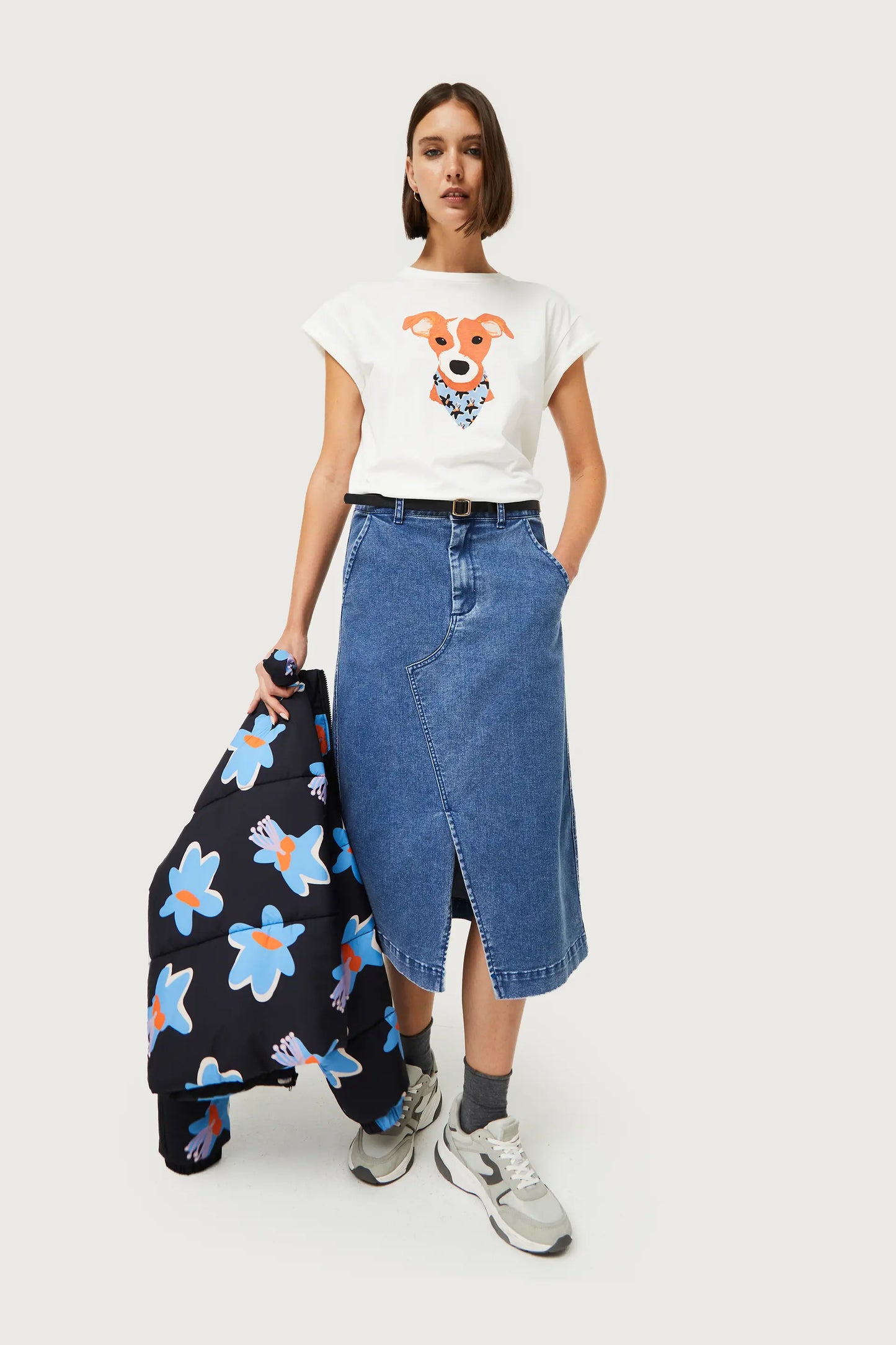 T-shirt with dog print floral print Calatea blue