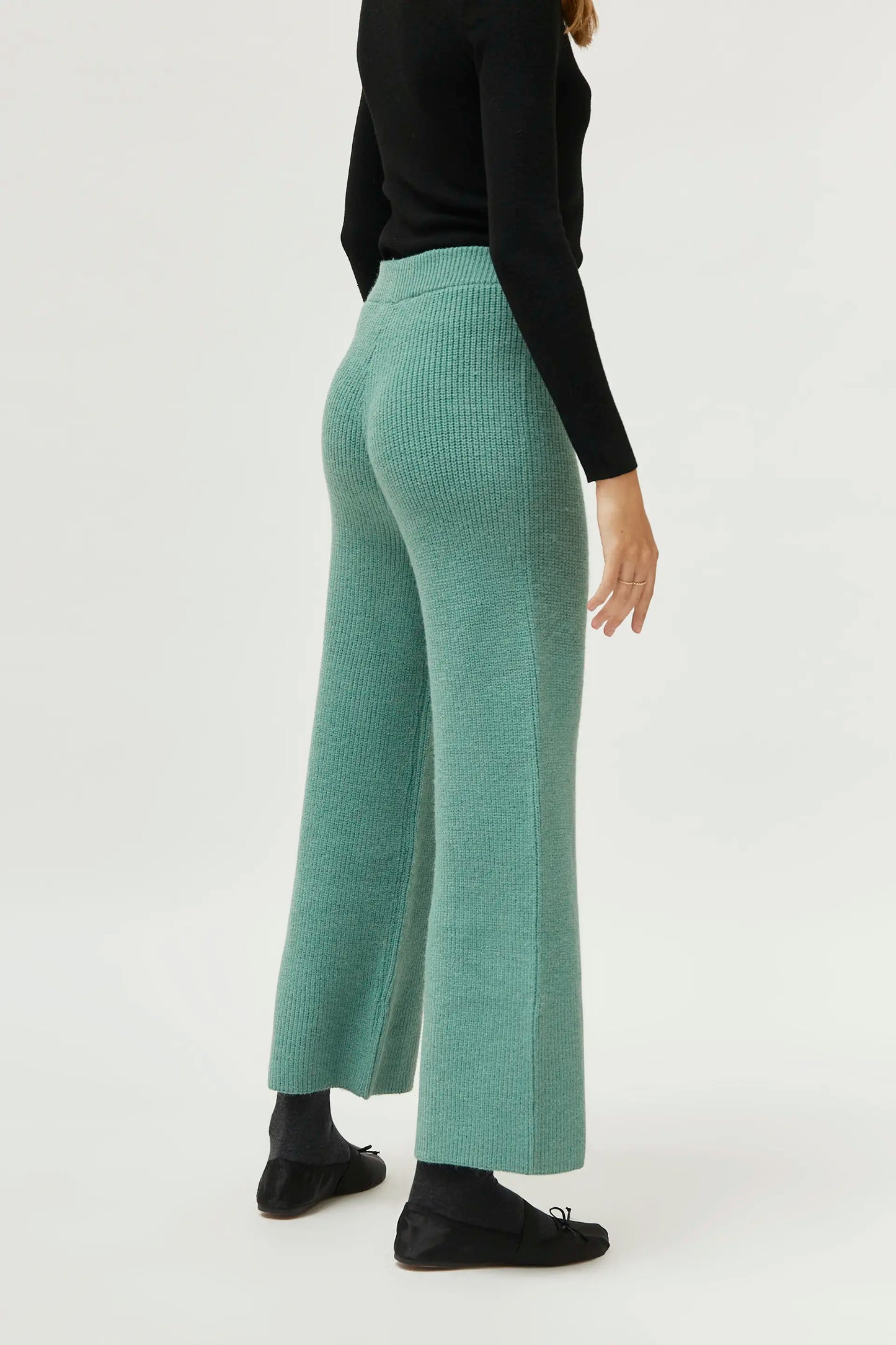 Wide green knit pants