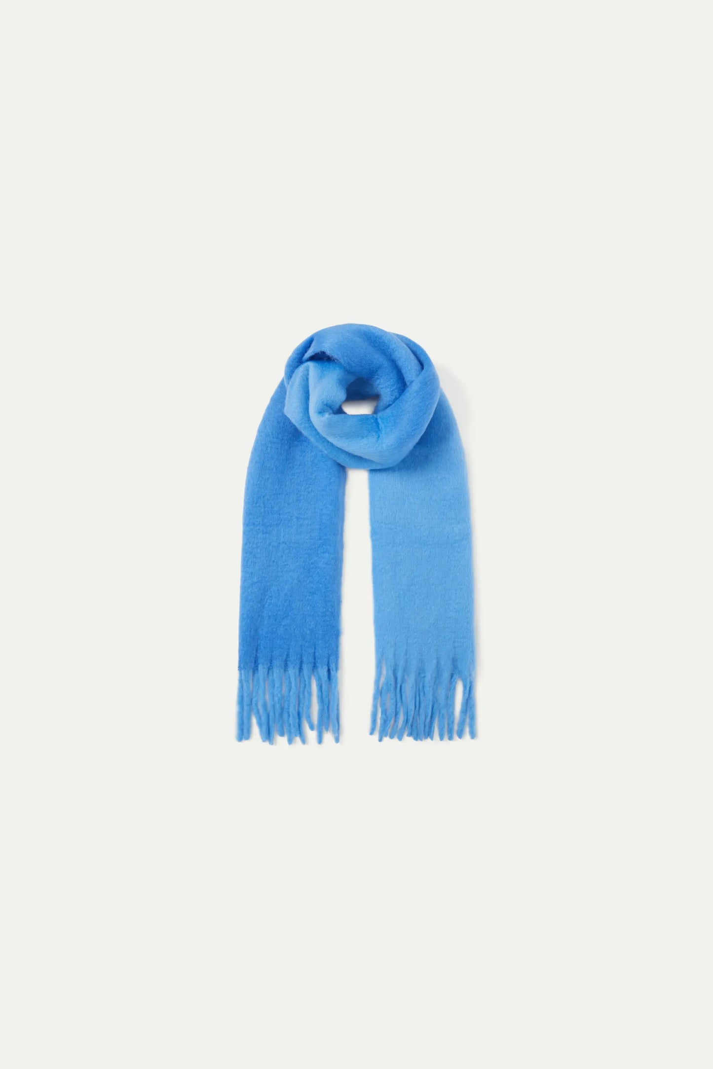 Oversize scarf with blue fringes