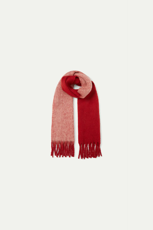 Bufanda oversize con flecos tonos rojos