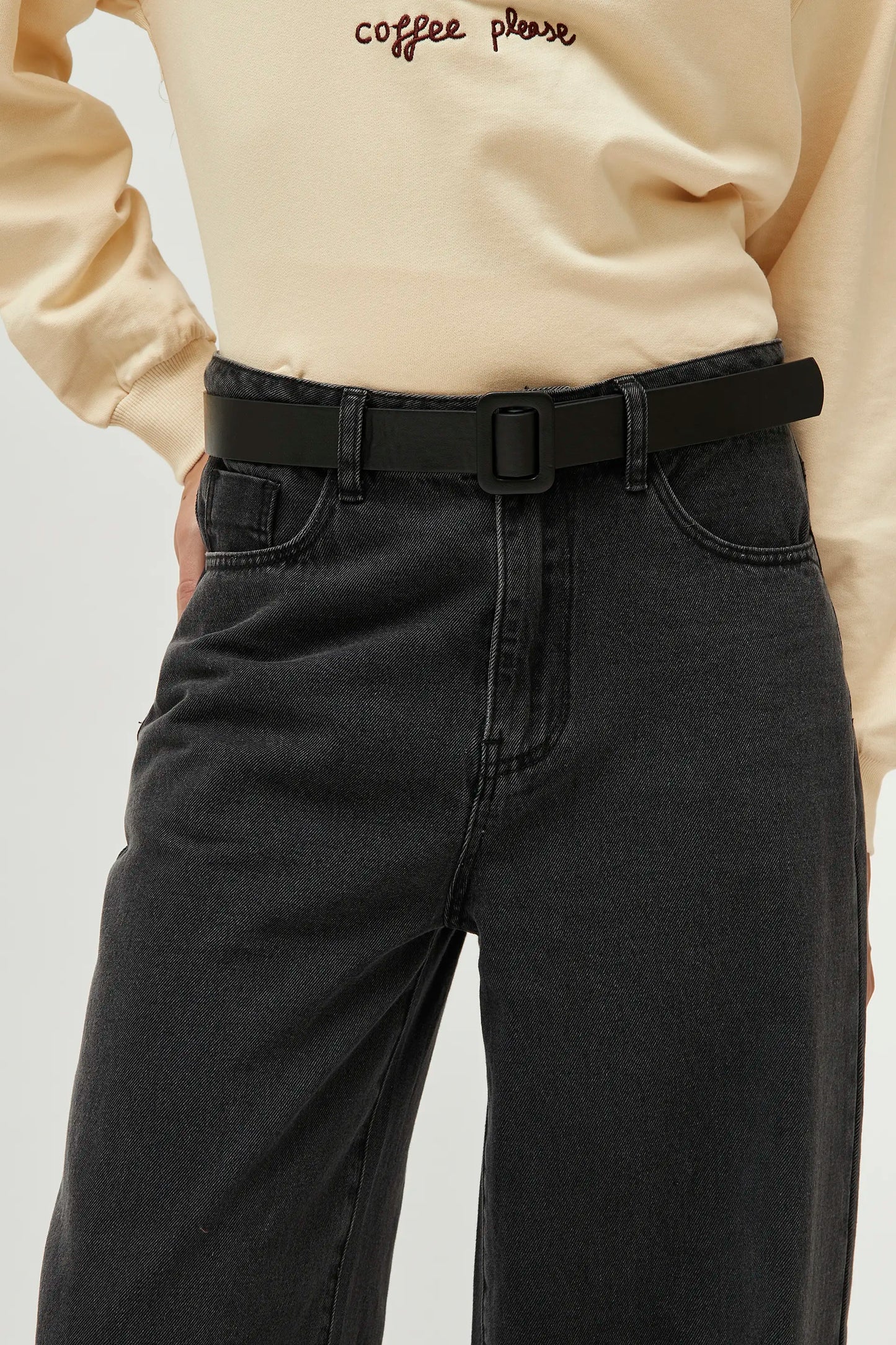 Black rectangular buckle belt