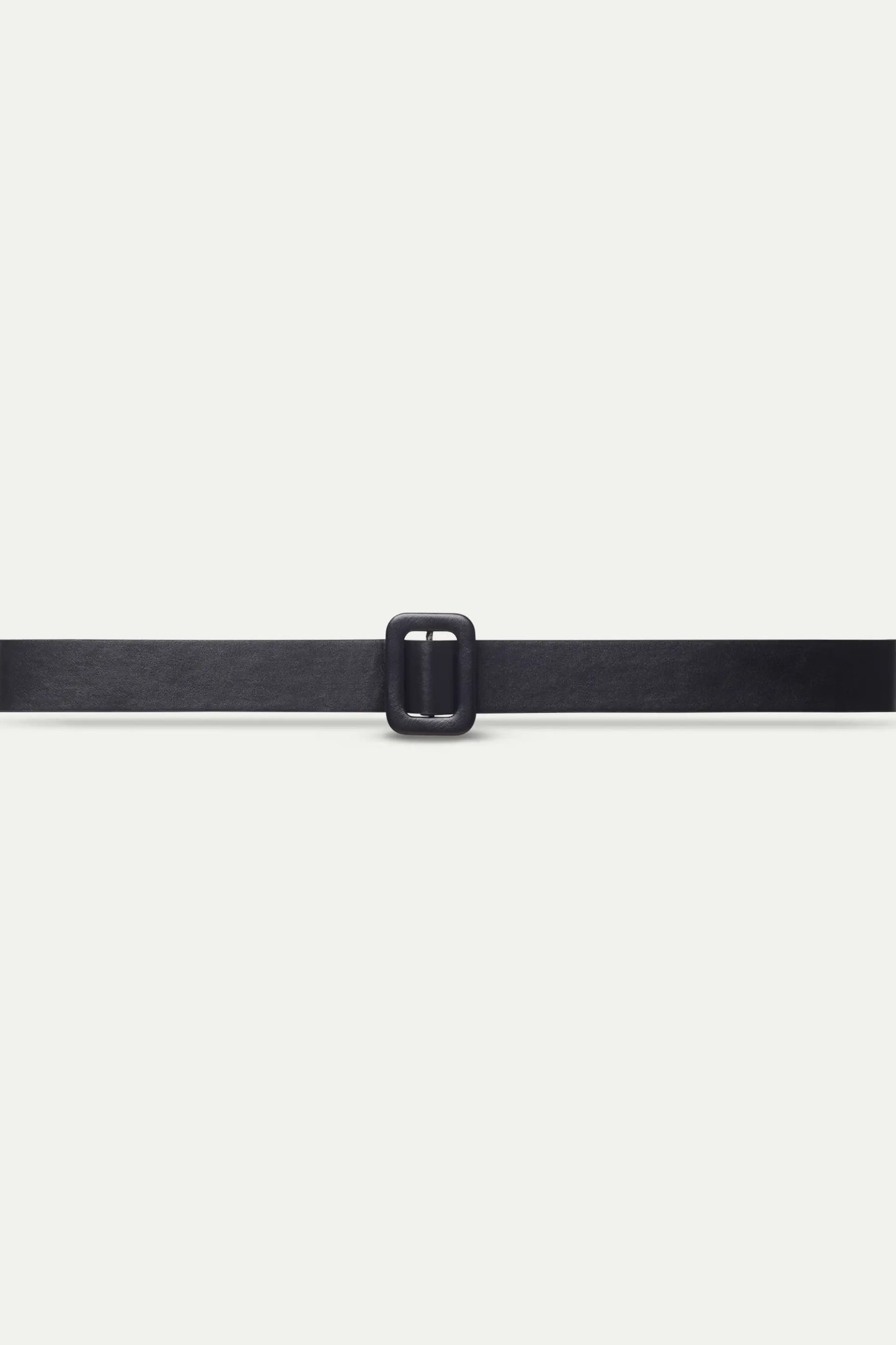 Black rectangular buckle belt