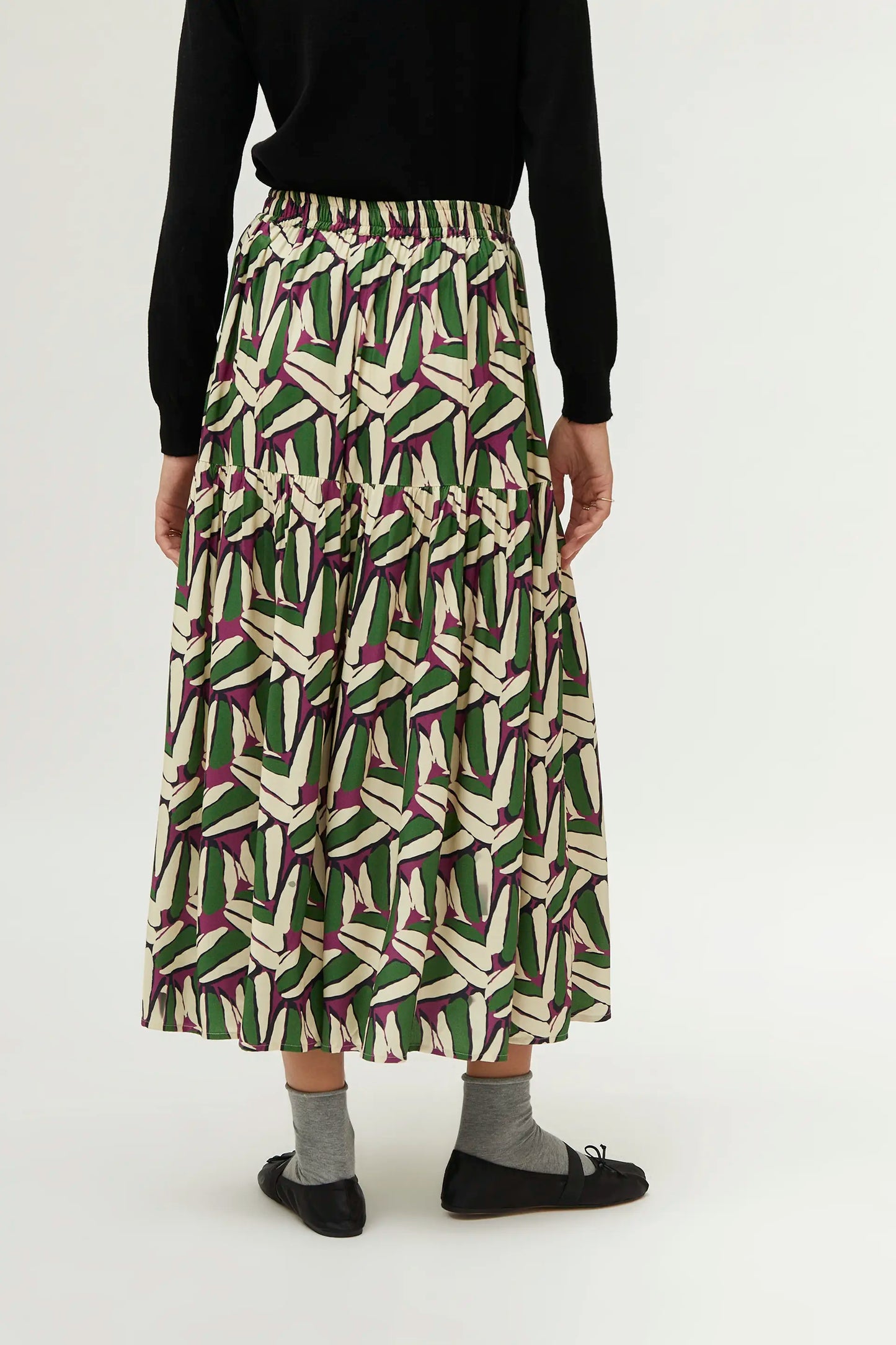 Green geometric print long skirt