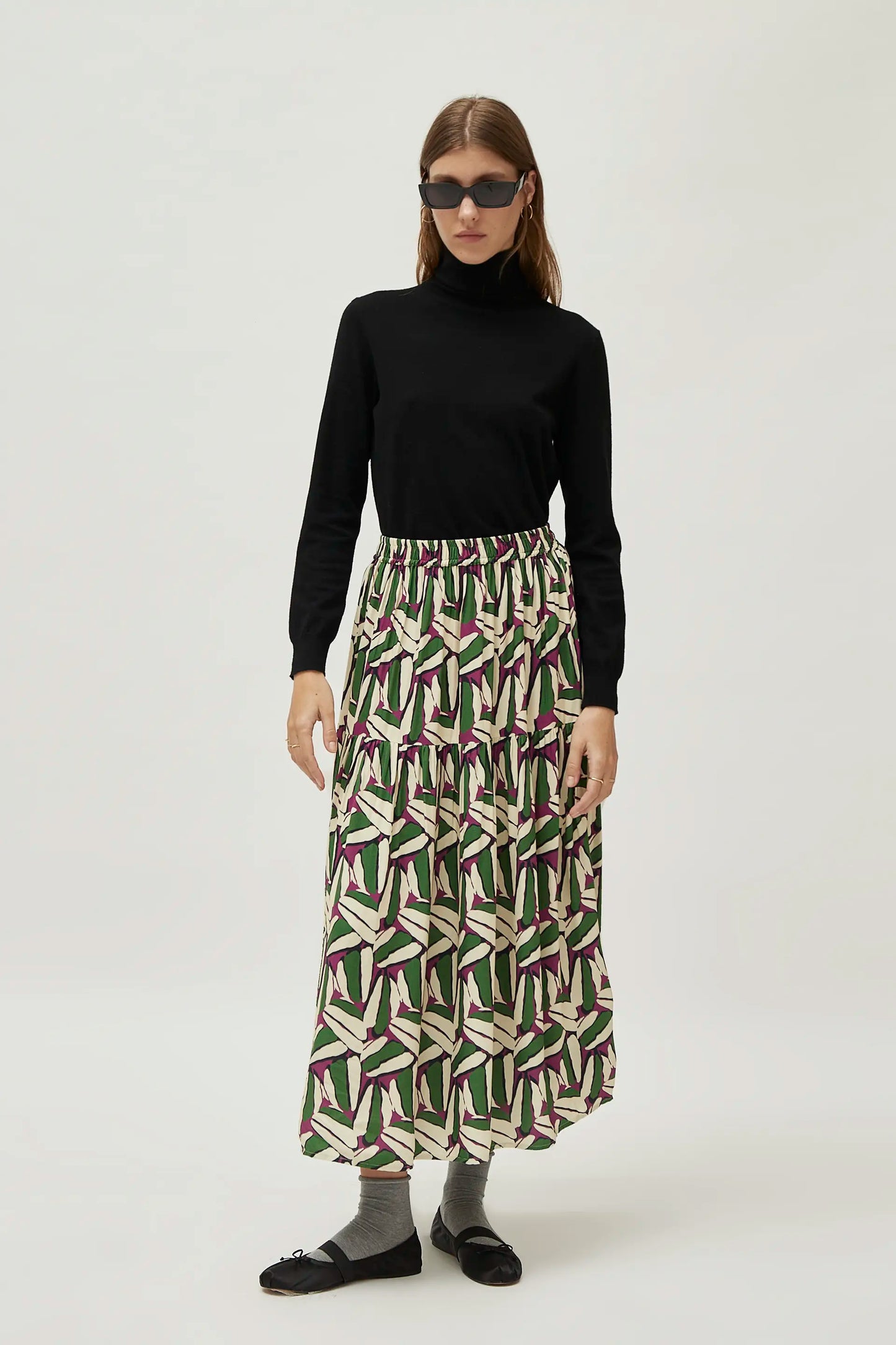 Green geometric print long skirt