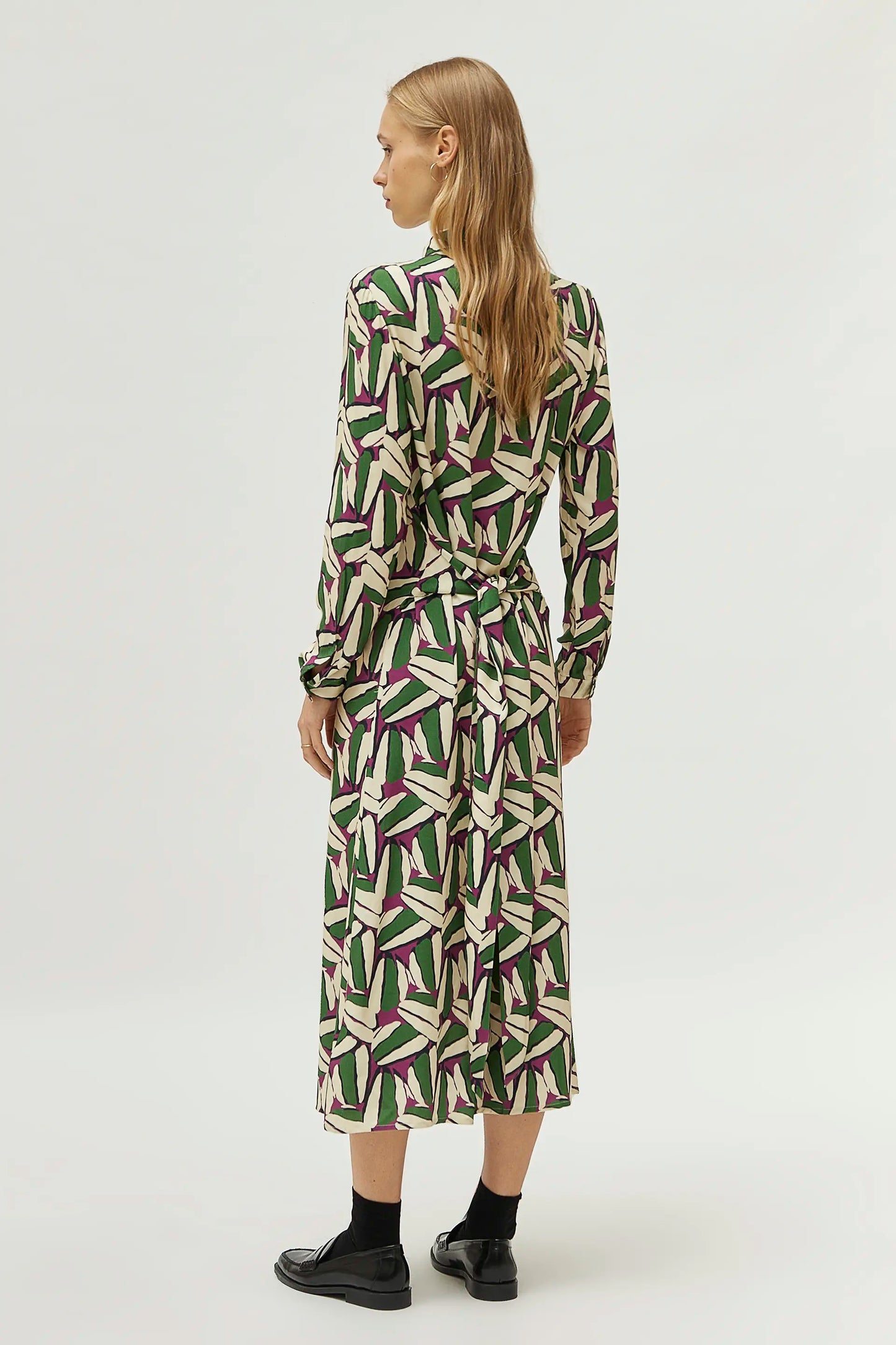 Green geometric print midi dress