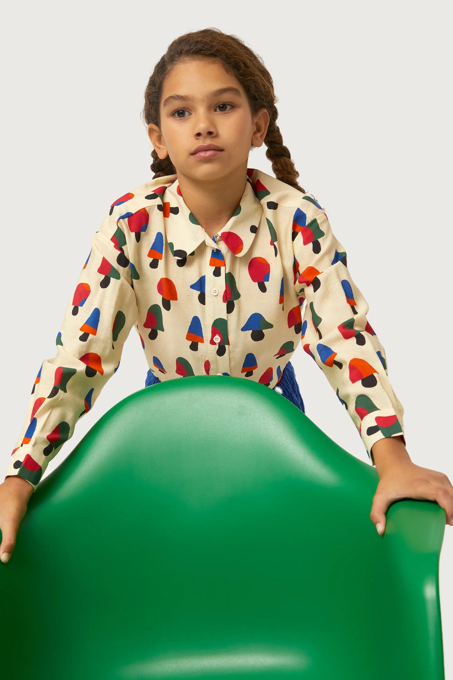 Girl's shirt with multicolored mushroom print