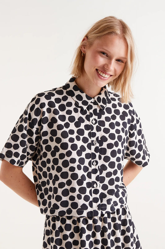 Short sleeve shirt with Terrazzo print