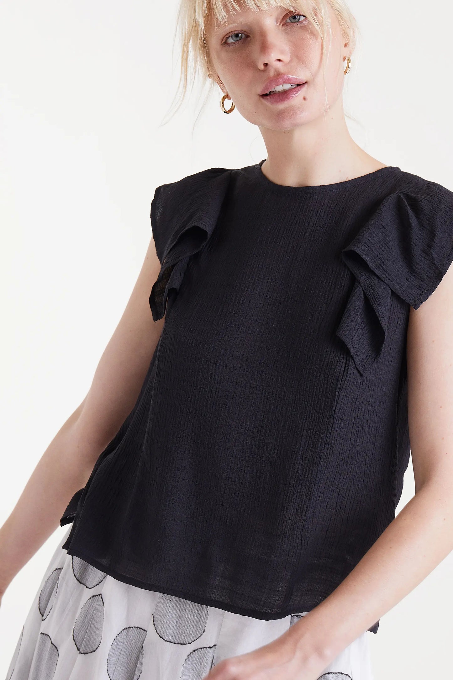 Black Ruffle Sleeveless Top