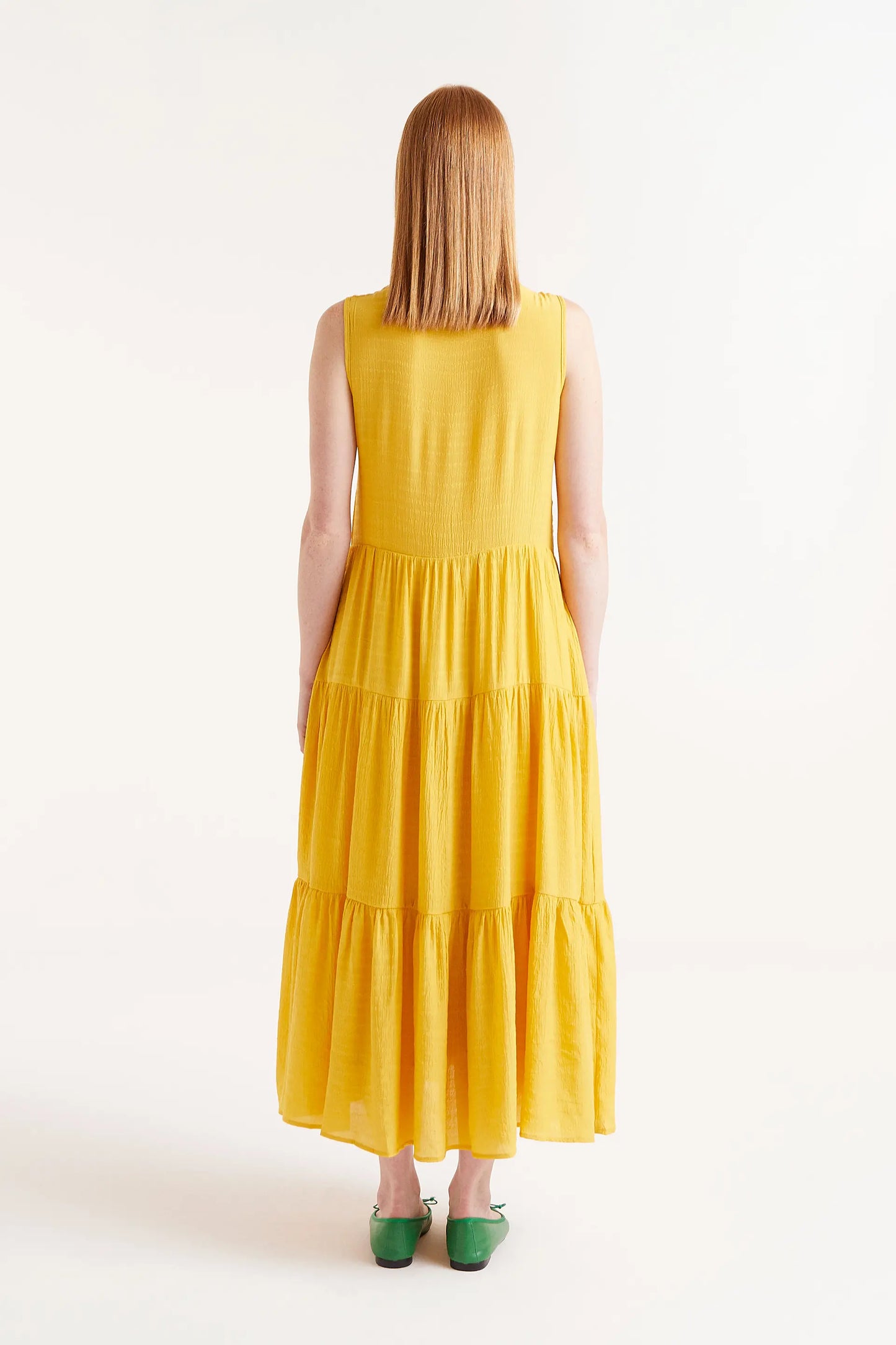 Vestido midi fluido amarillo