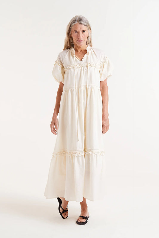 White short sleeve long dress