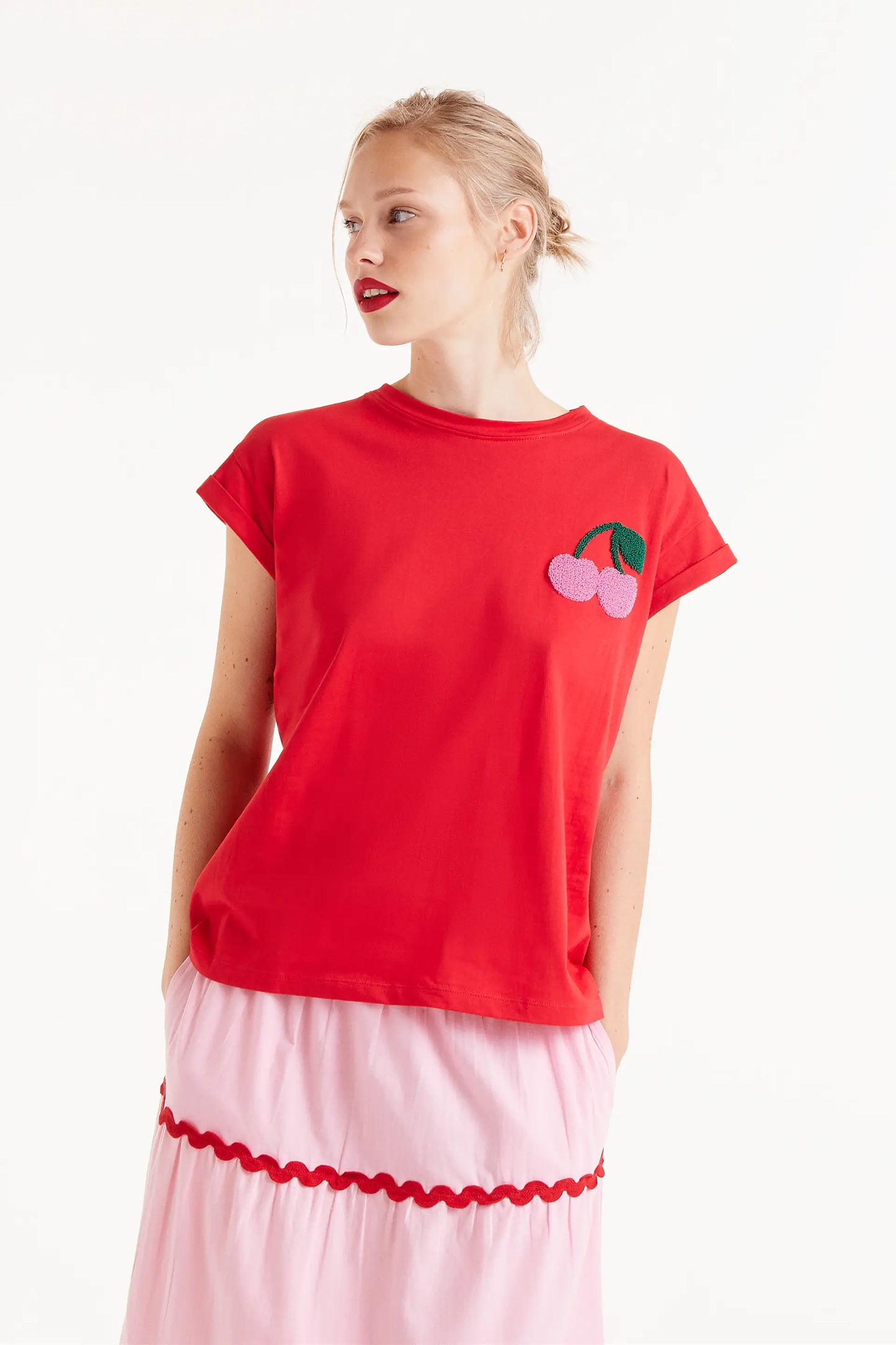 T-shirt con stampa ciliegia