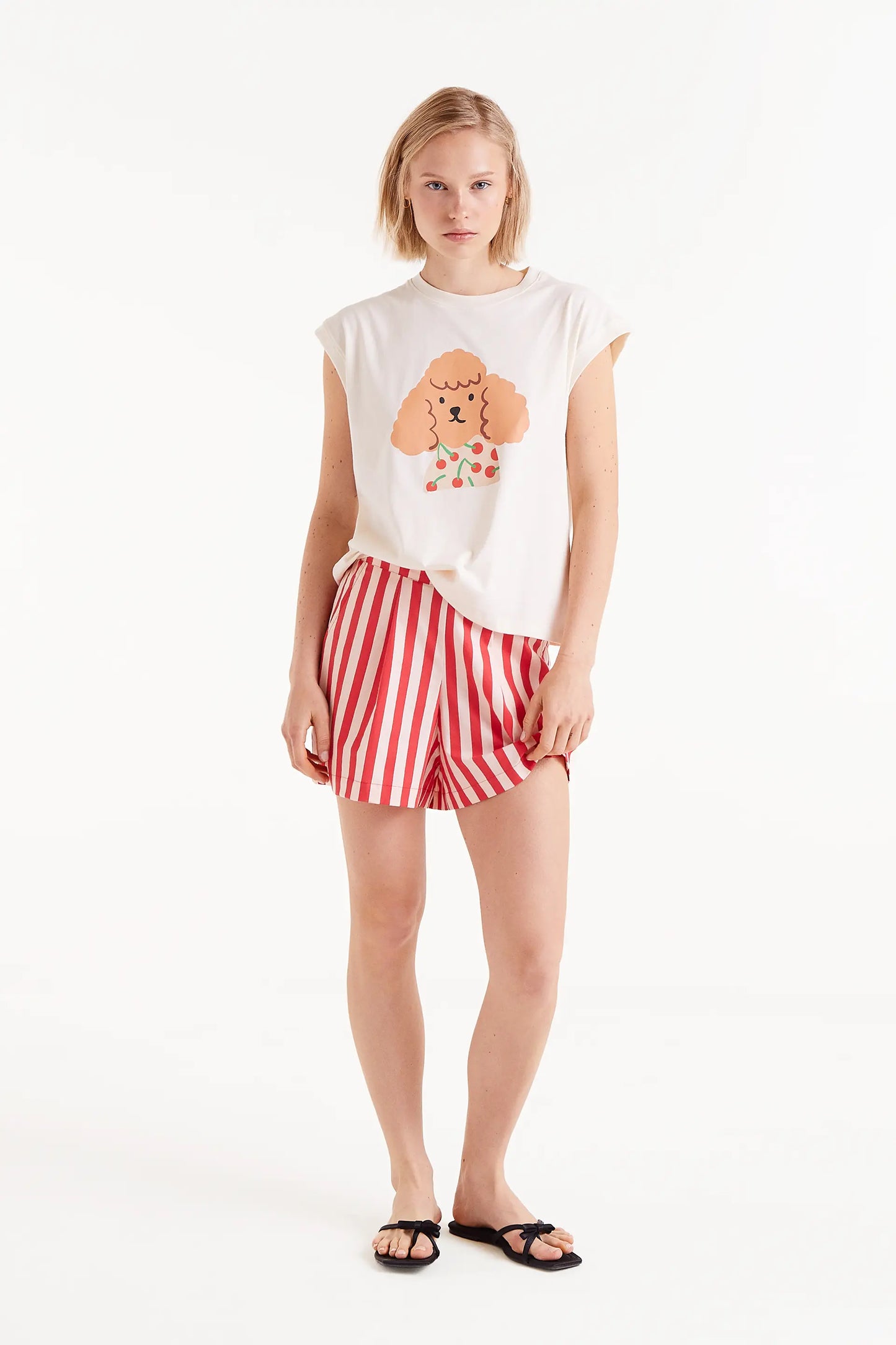 T-shirt with cherry dog print