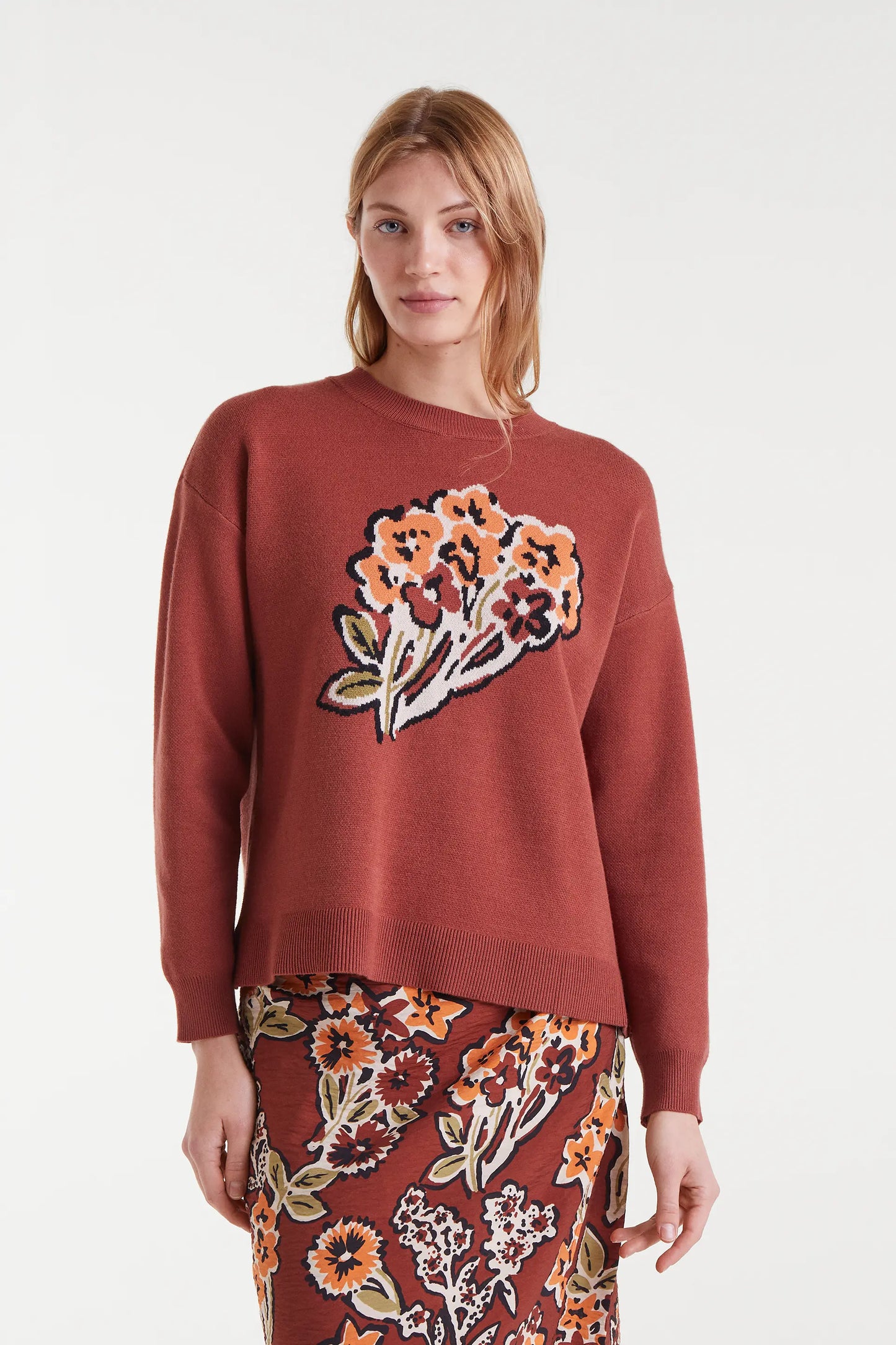 Maglione in maglia jacquard con stampa bouquet