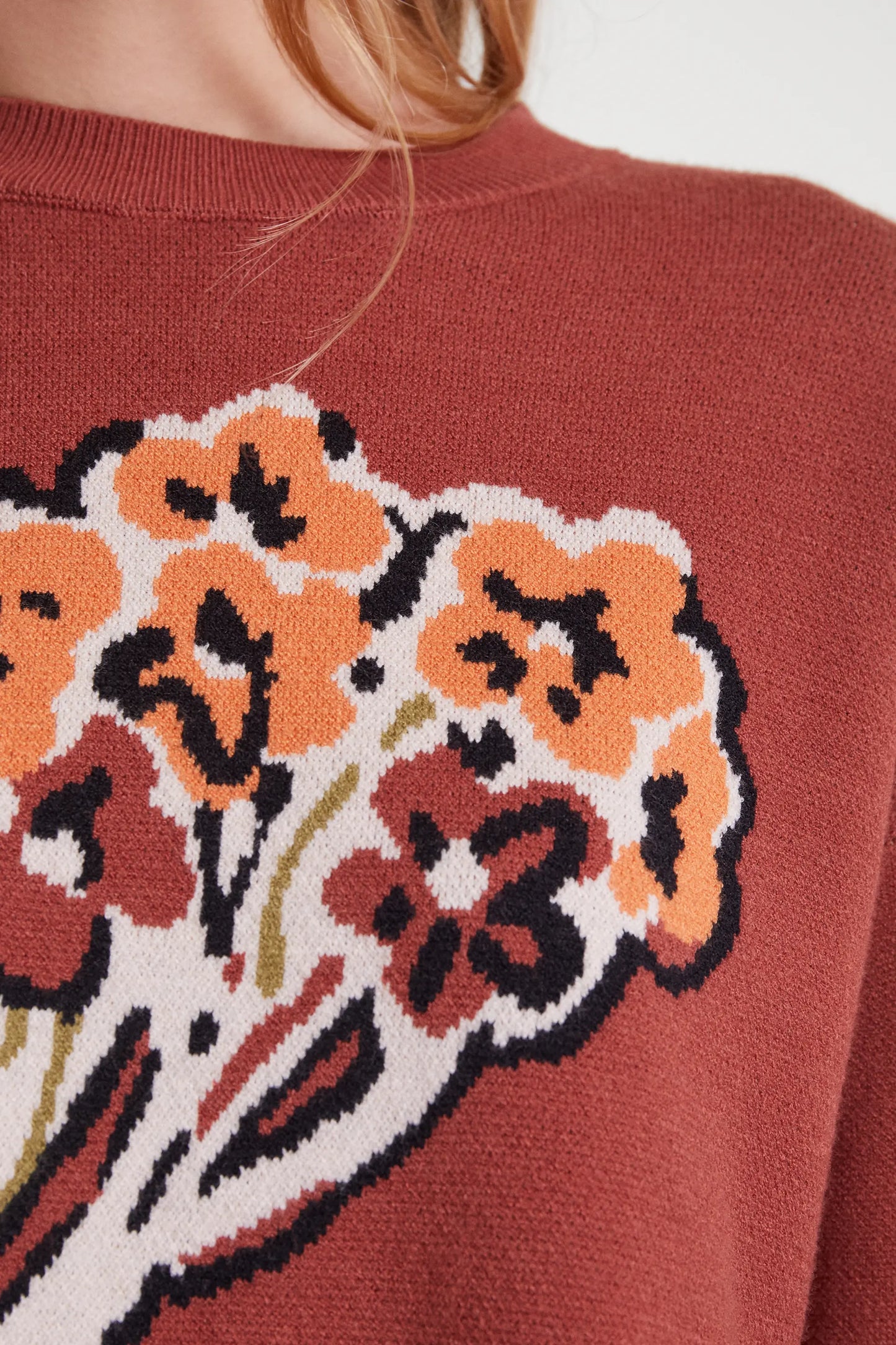 Maglione in maglia jacquard con stampa bouquet
