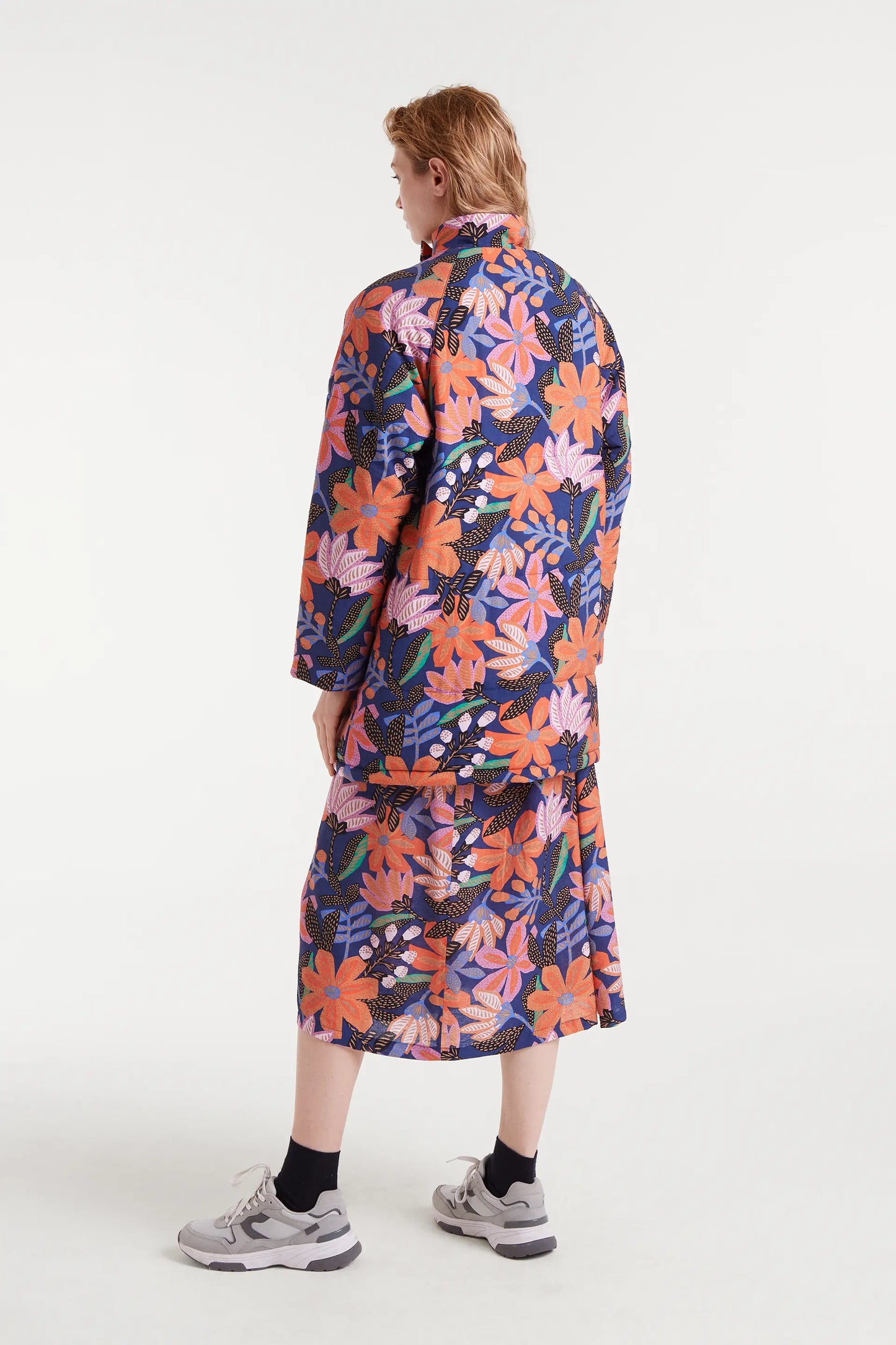 Abrigo con estampado Tigerlily