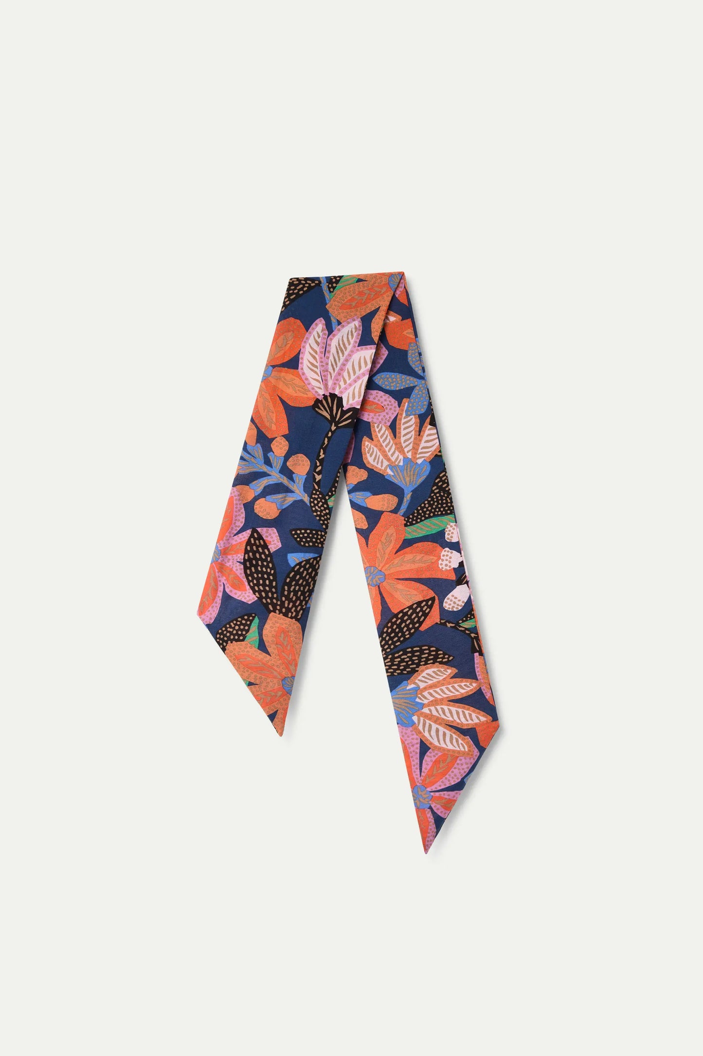 Lightweight crepe scarf with Tigerlily print