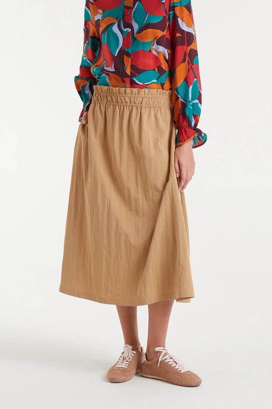 Falda midi camel