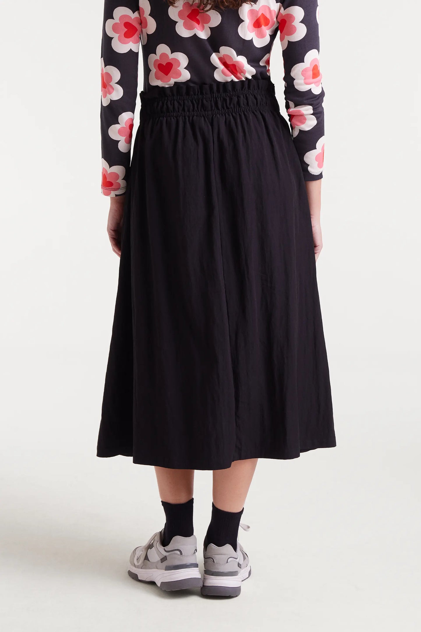 Black midi skirt