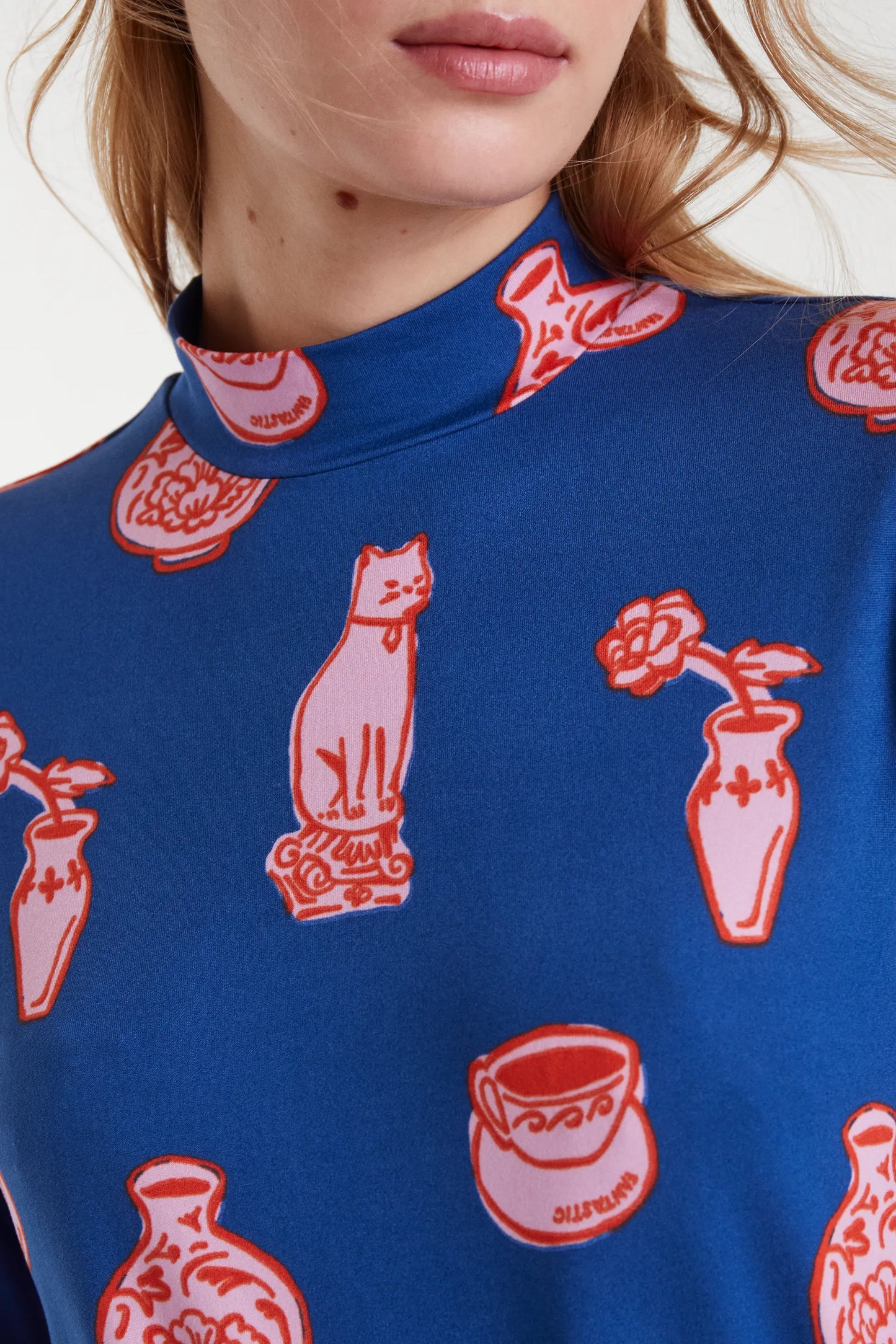 Camiseta con estampado Porcelain