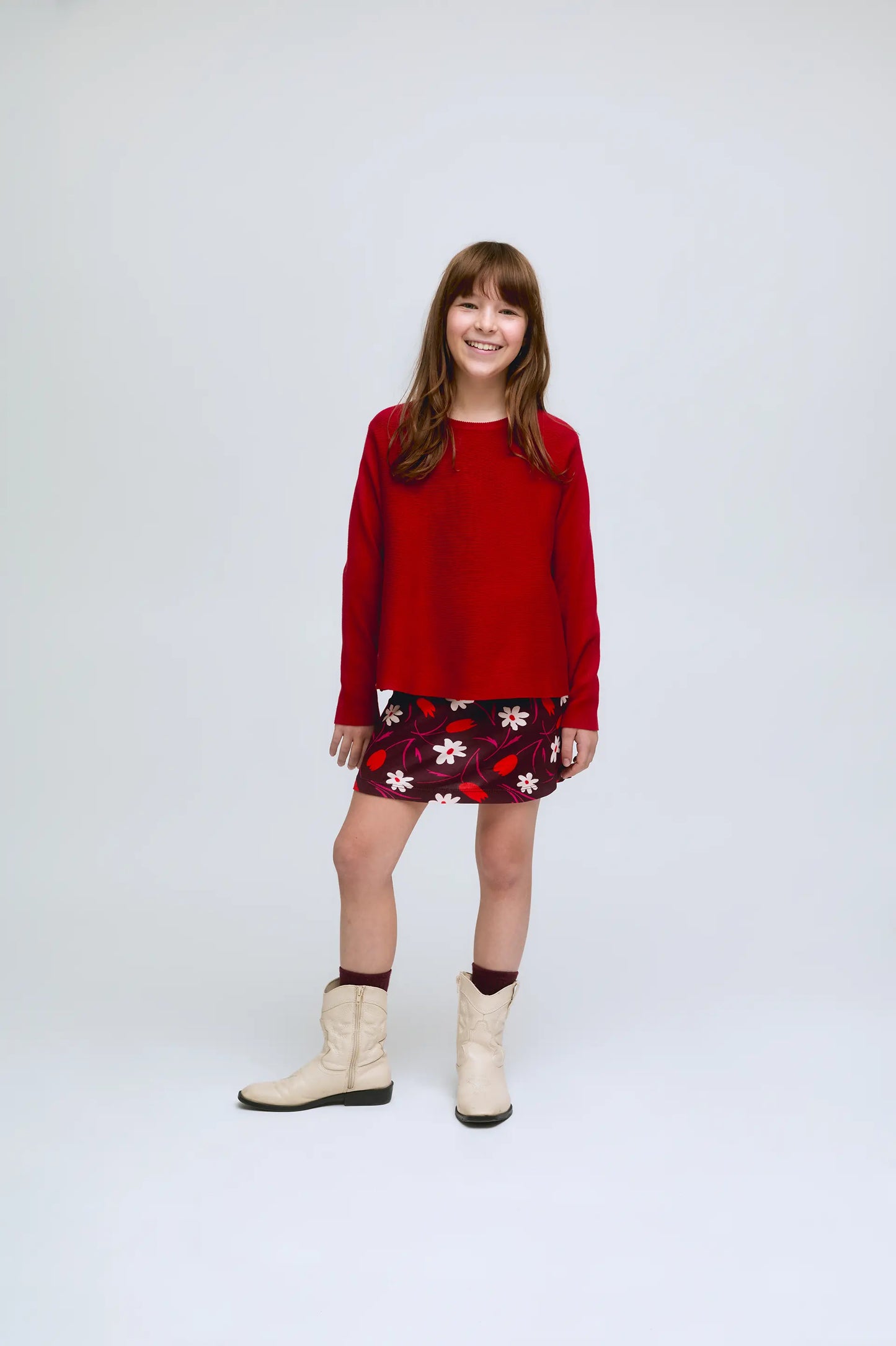 Red fine knit long-sleeved girl's sweater