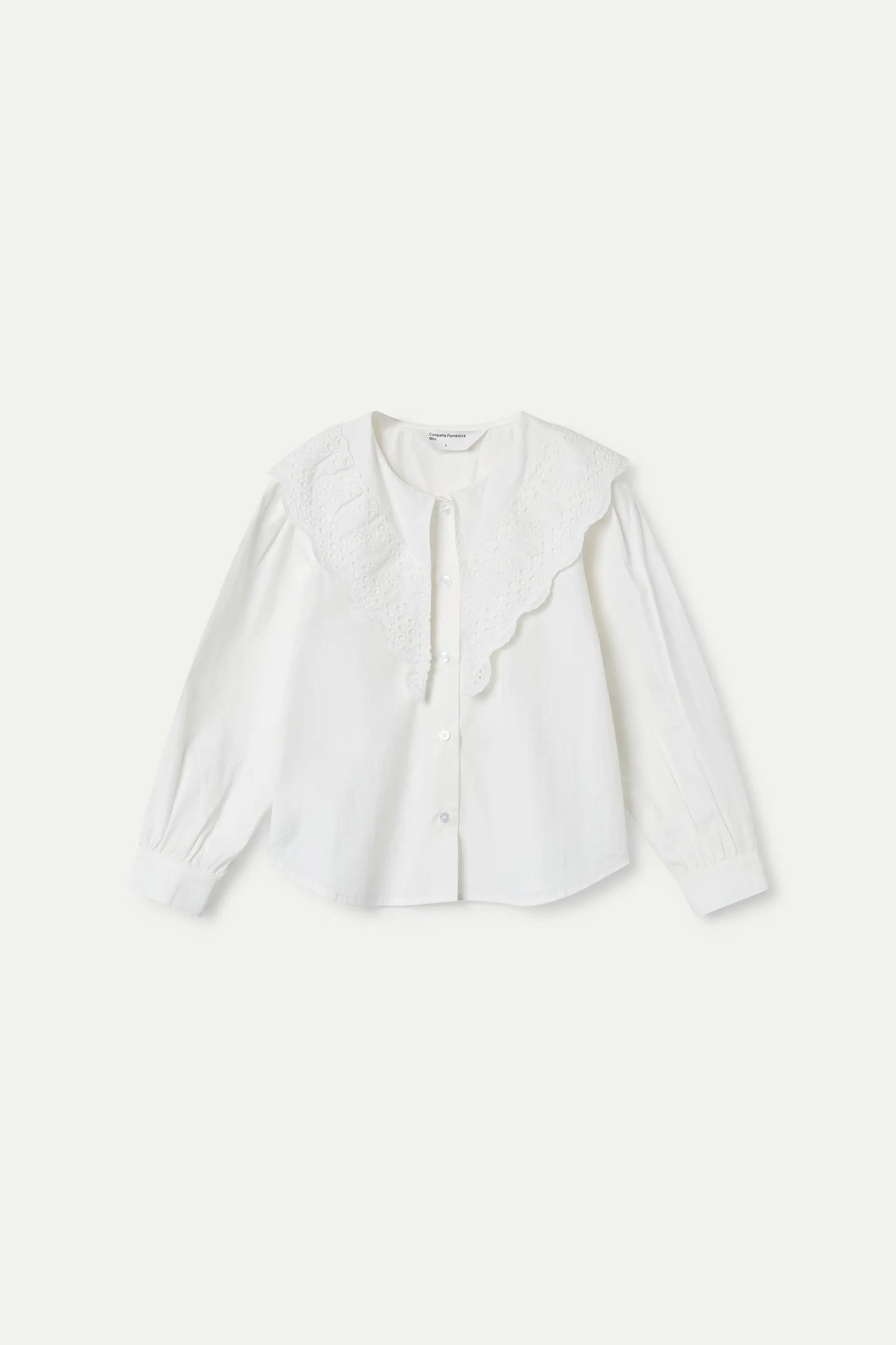White cotton shirt with bib collar