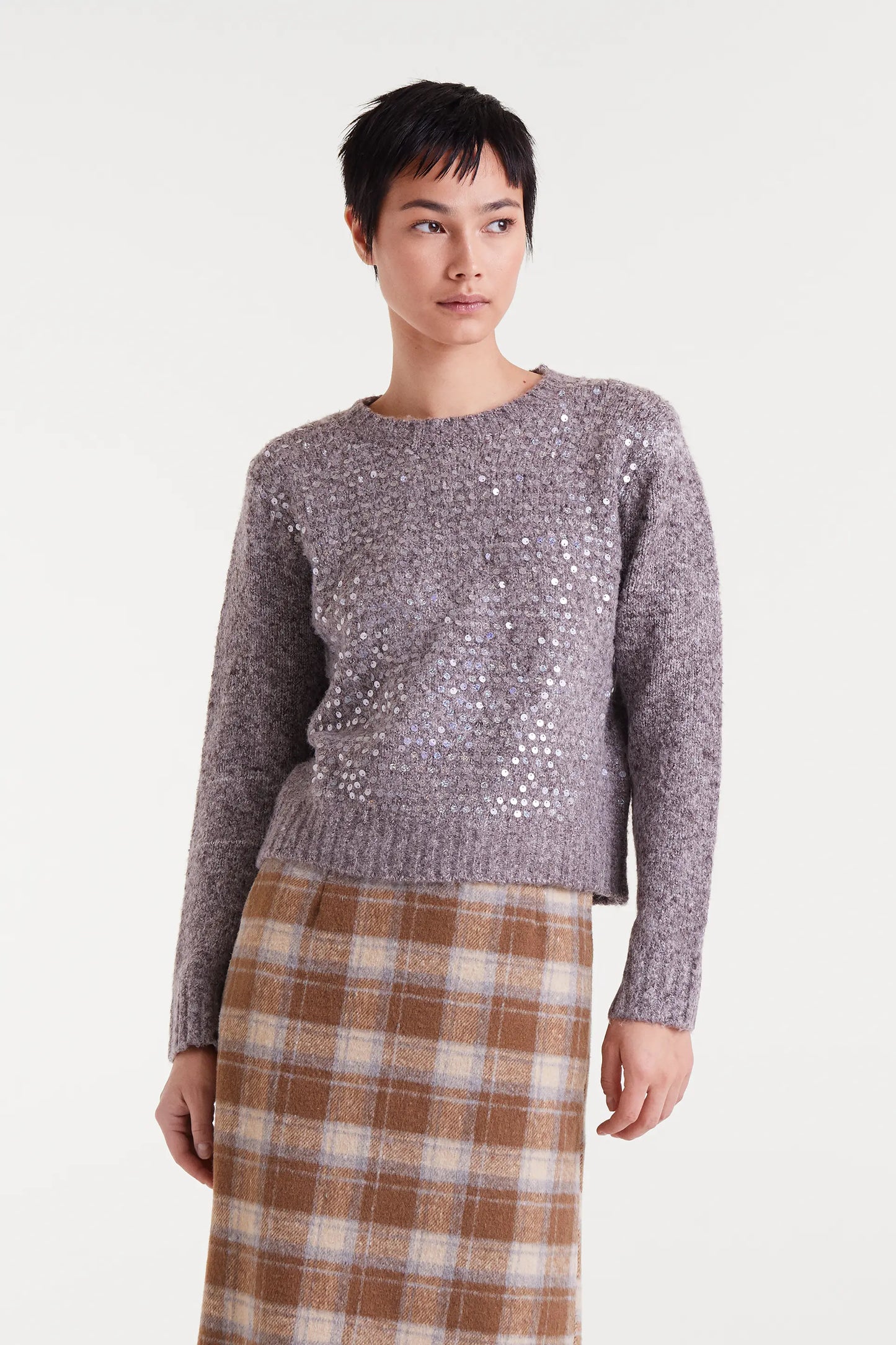 Brown knitted sweater with sequin details