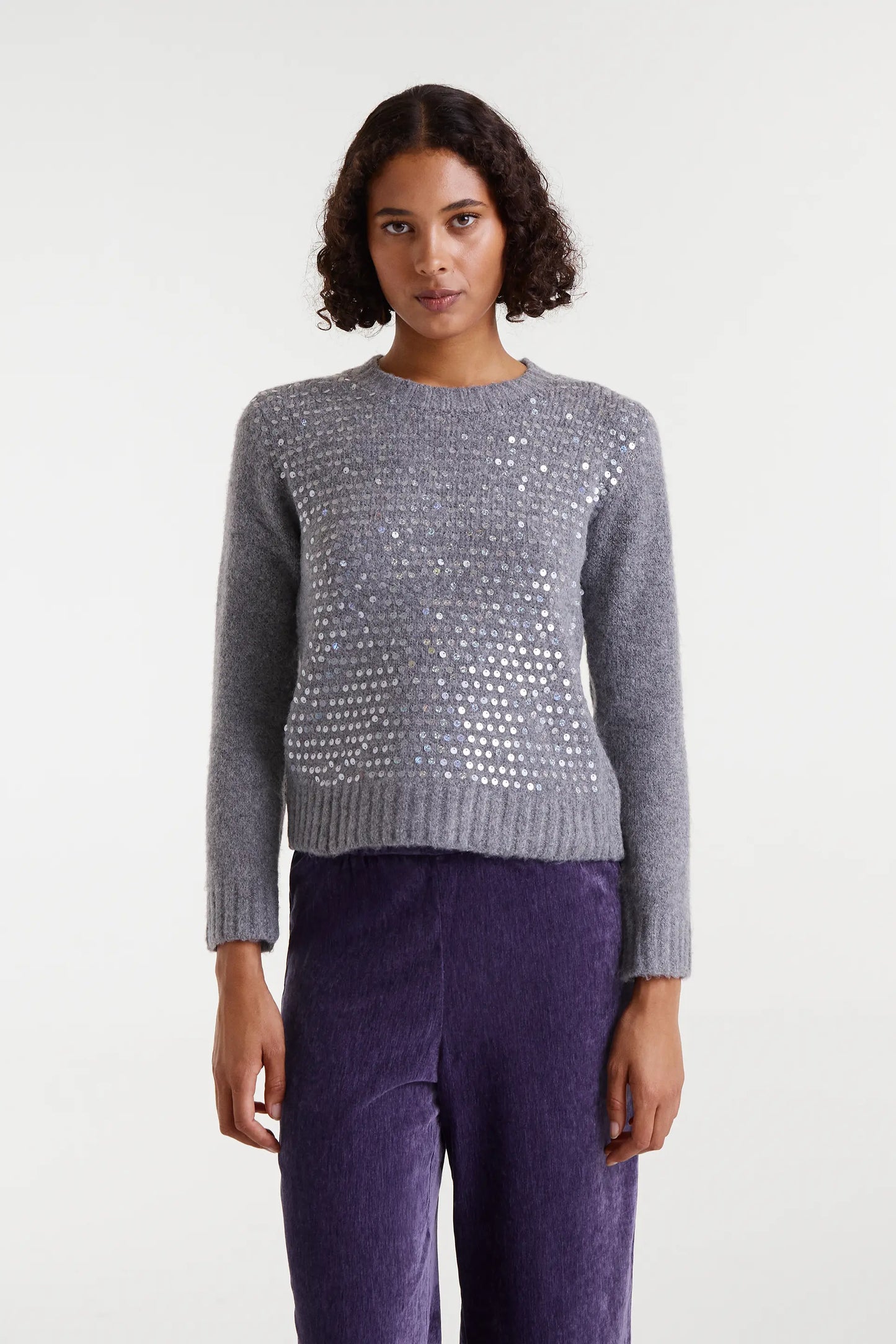 Gray knit sweater with sequin details