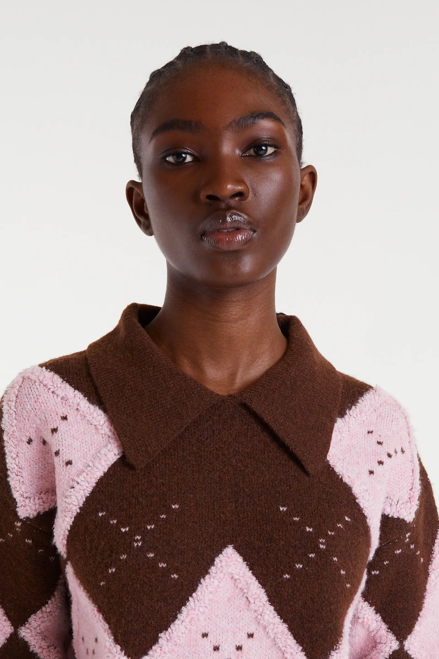 Pink and brown diamond-stitch jacquard sweater