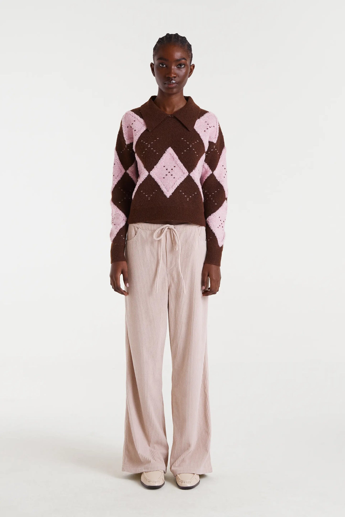 Pink and brown diamond-stitch jacquard sweater