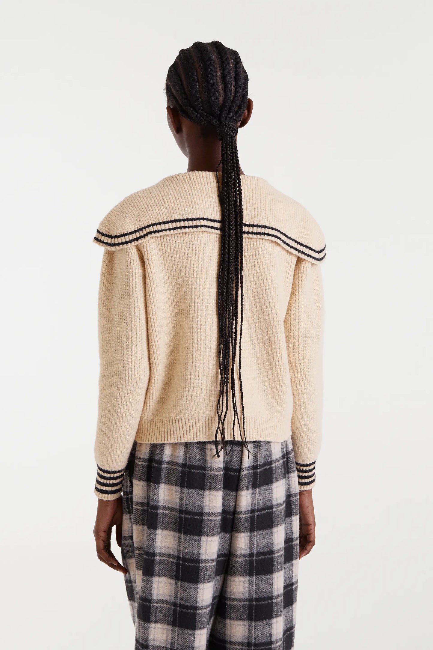 Cardigan beige con collo alla marinara