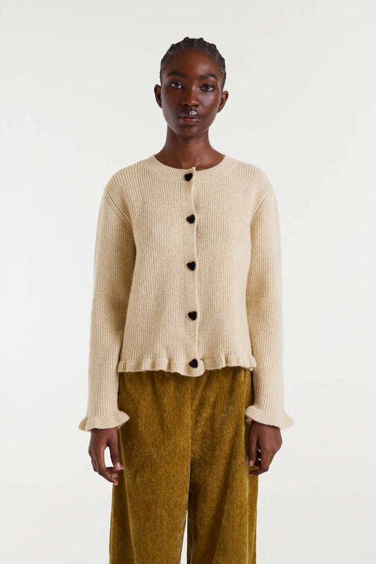 Cárdigan punto beige con detalle de corazones