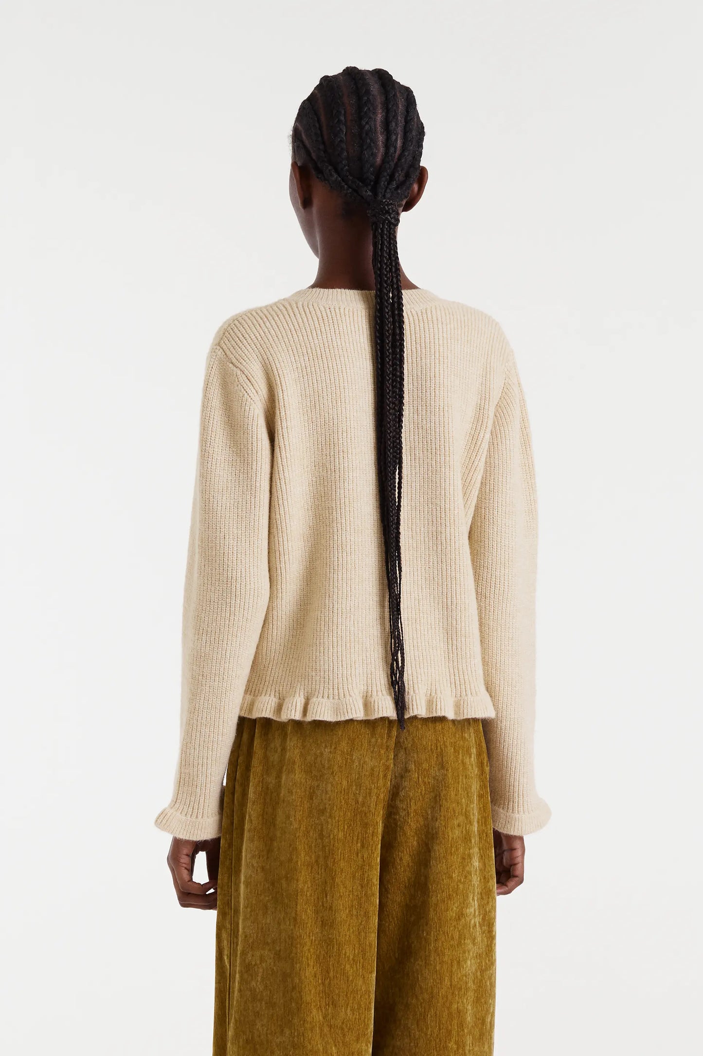 Cárdigan punto beige con detalle de corazones