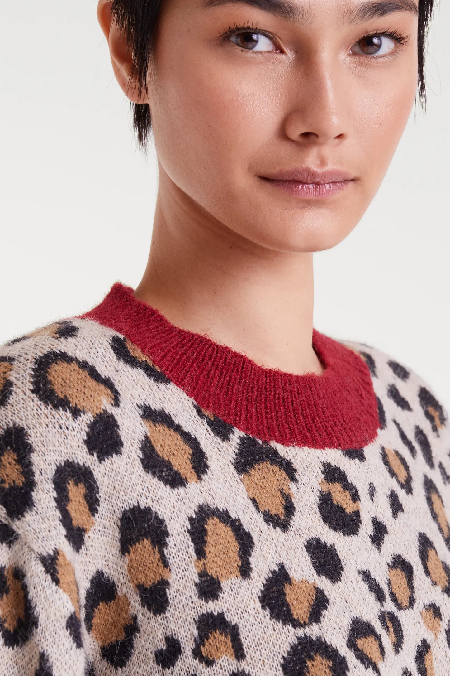Mini maglione jacquard con stampa leopardata