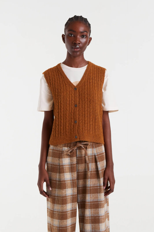 Chaleco de punto marrón