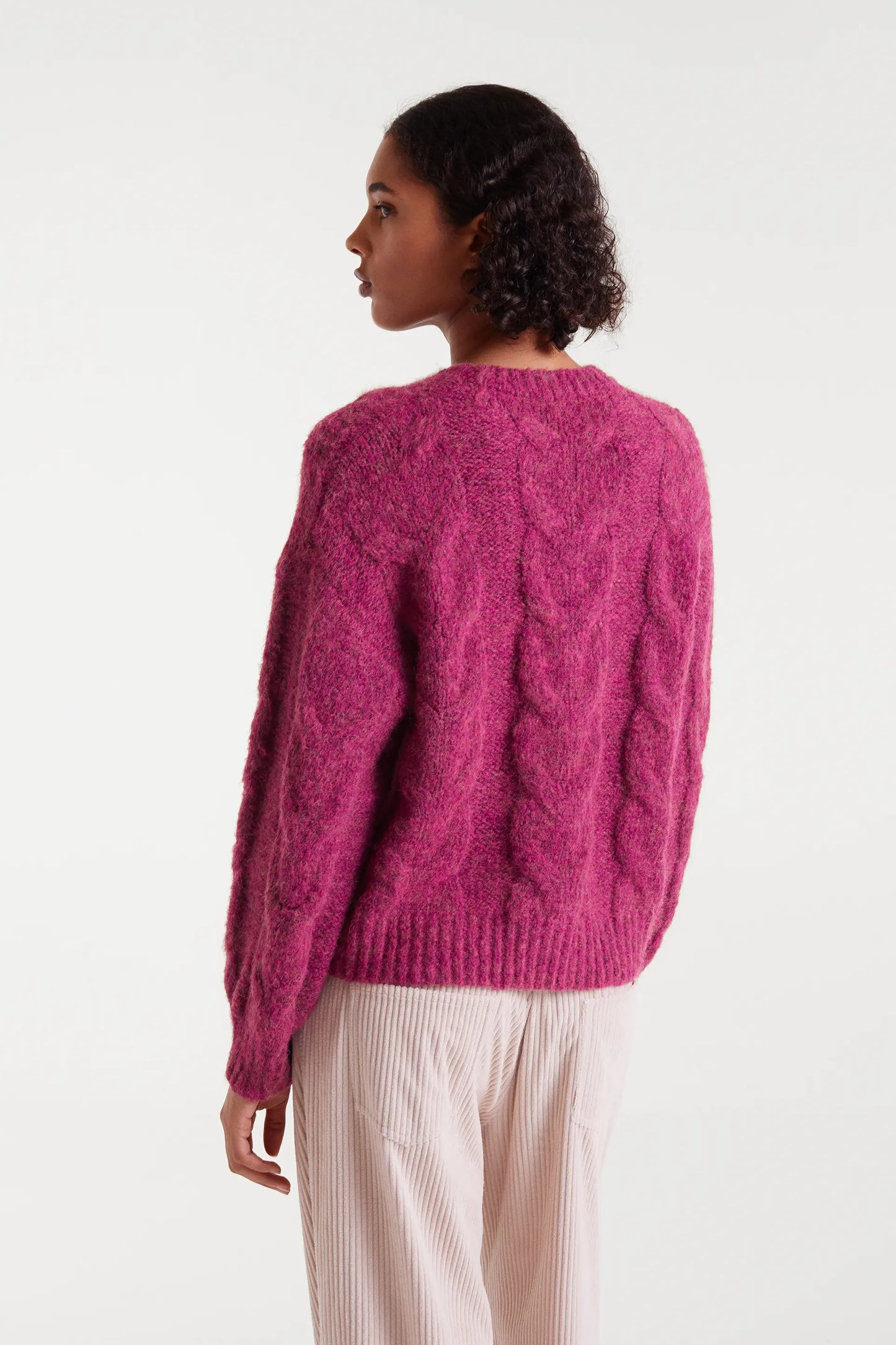 Maglione fucsia a maglia a catena