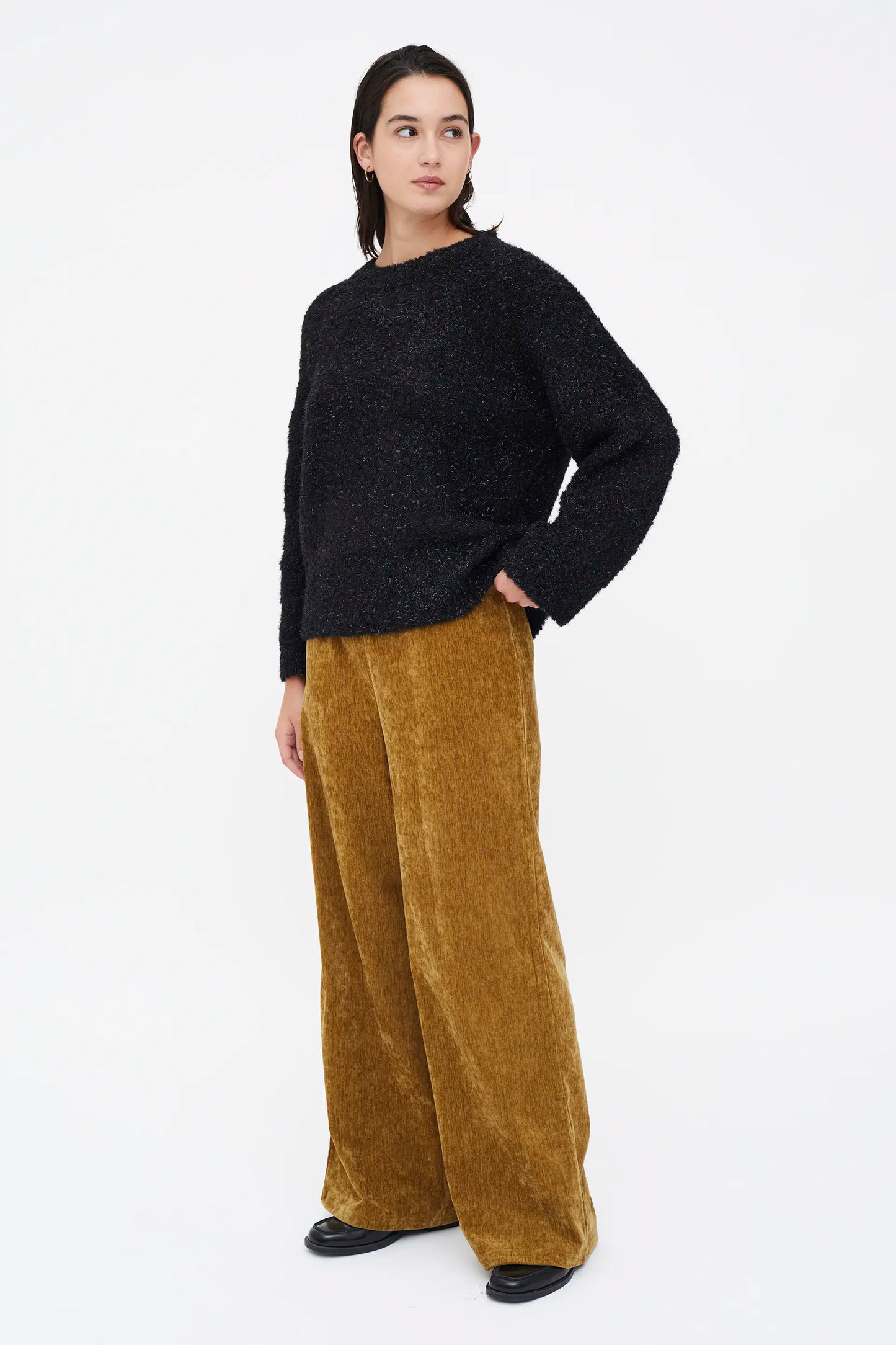 Maglione lavorato a maglia nero testurizzato