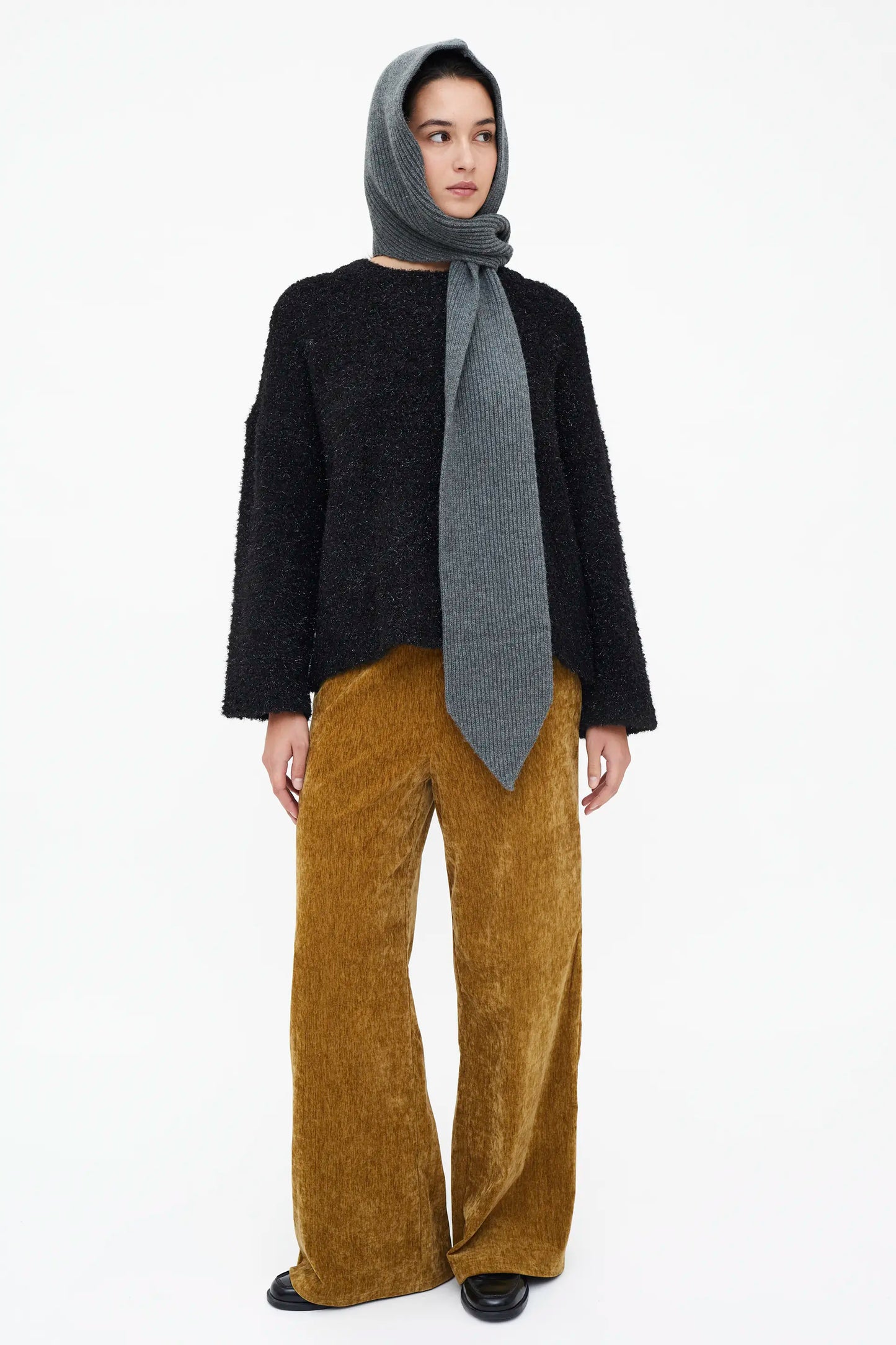 Maglione lavorato a maglia nero testurizzato