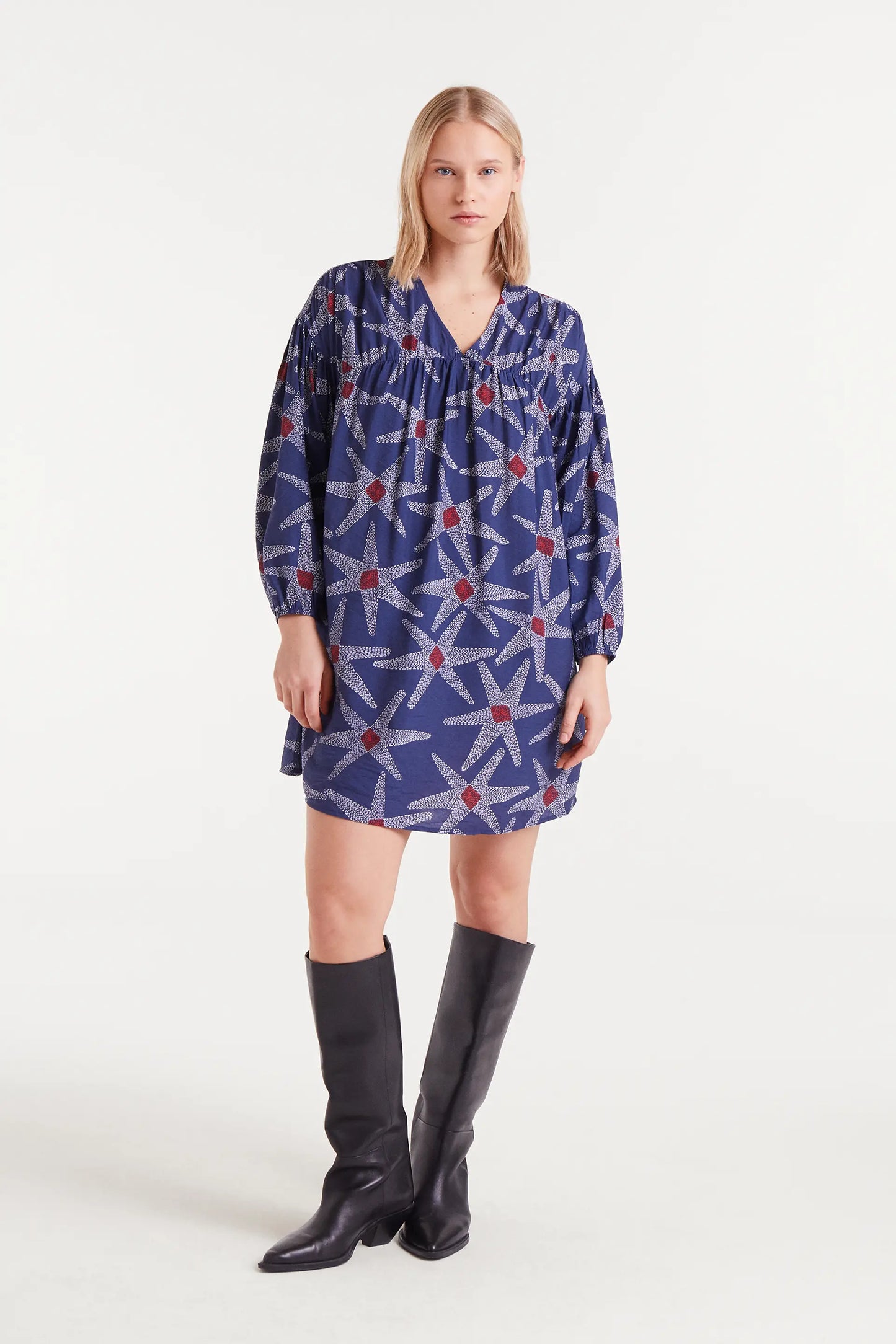 Vestido corto con estampado Starships