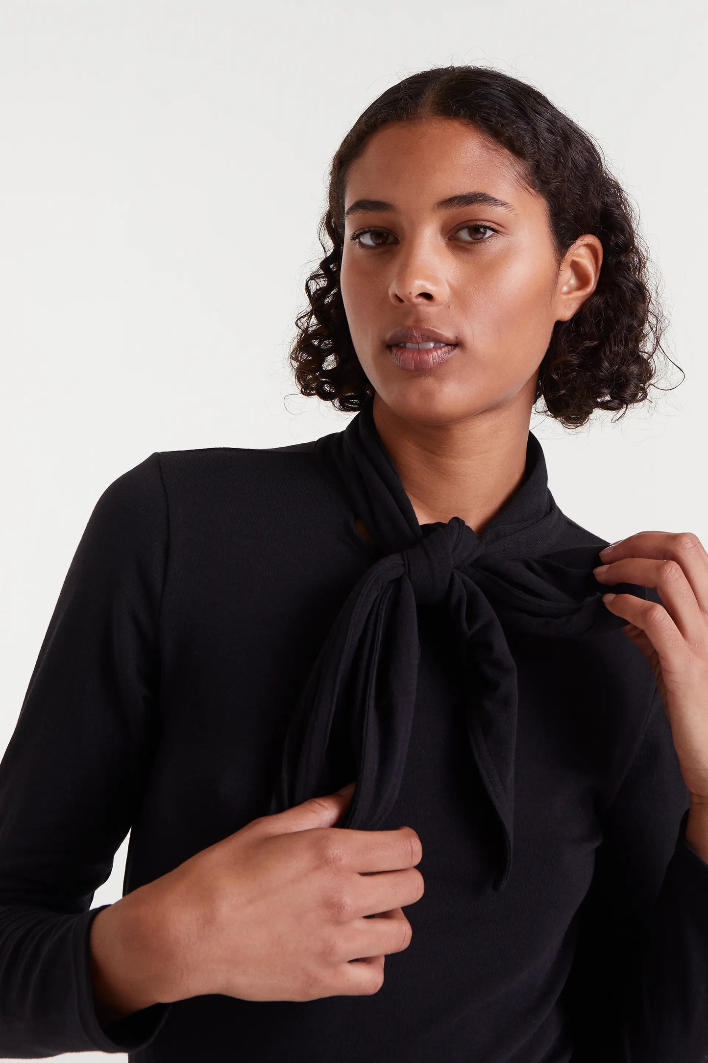 Camiseta lazada manga larga negro