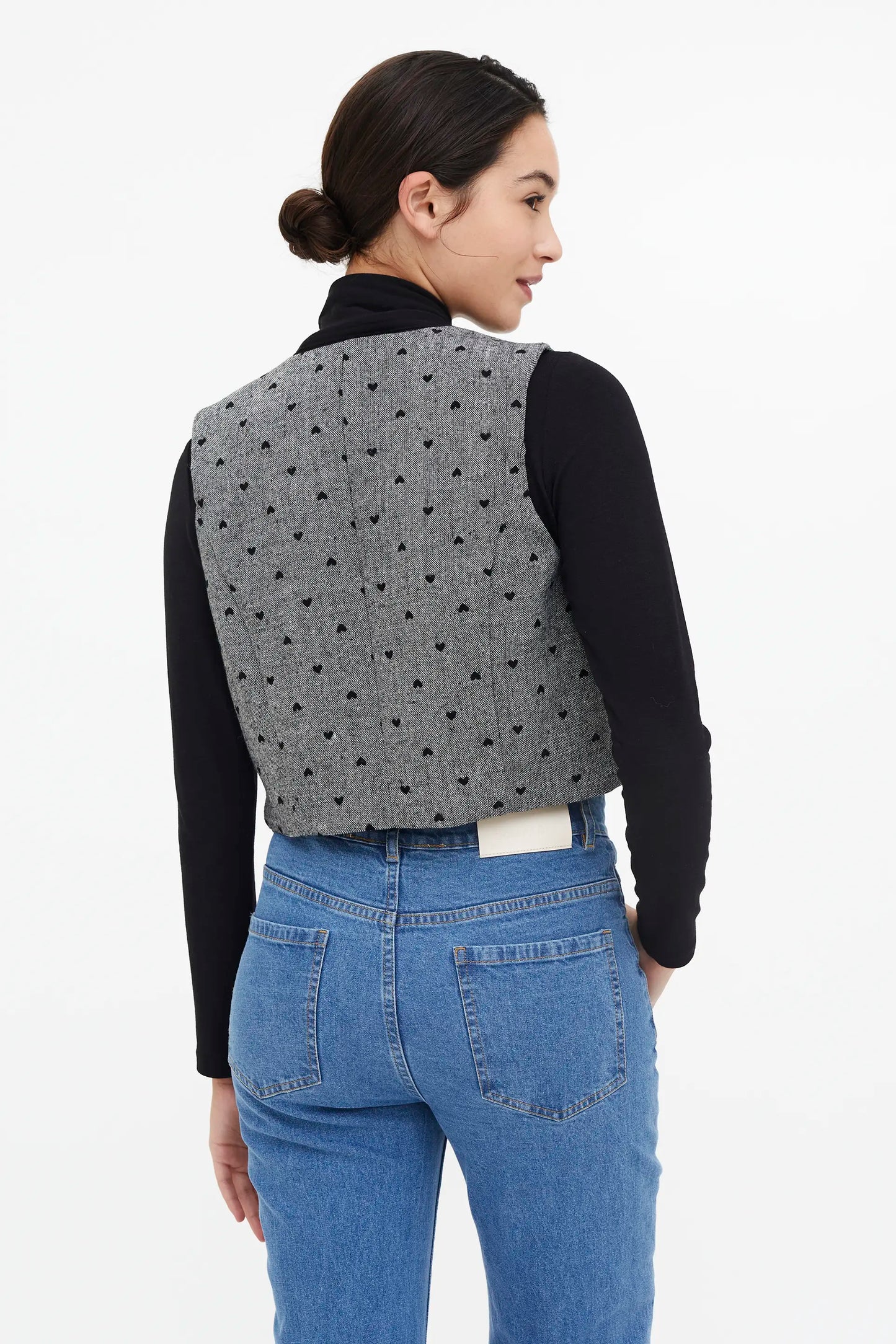 Black heart print tweed vest