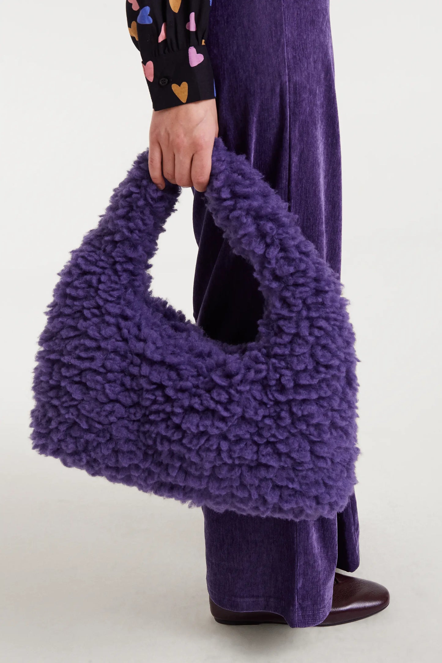 Bolso de mano Faux Fur morado