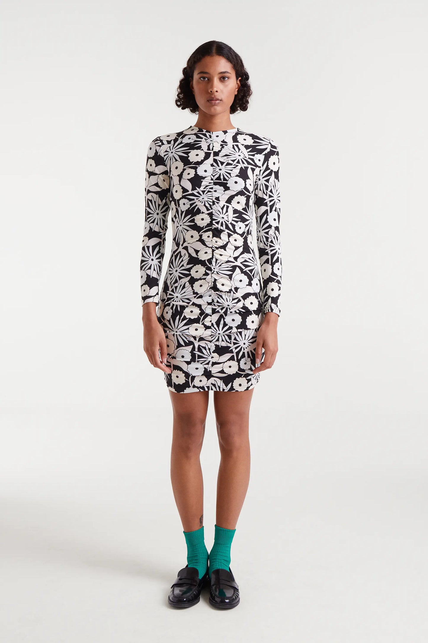 Vestido corto con estampado Tofu