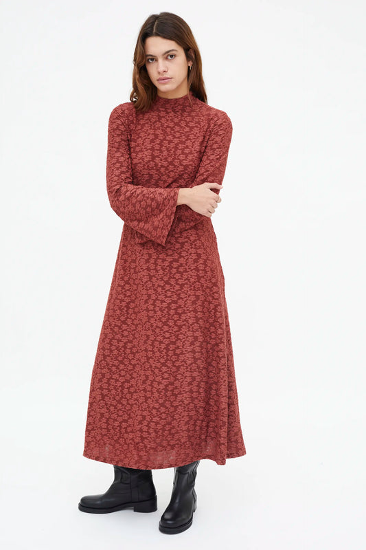 Vestido  largo con encaje floral marrón