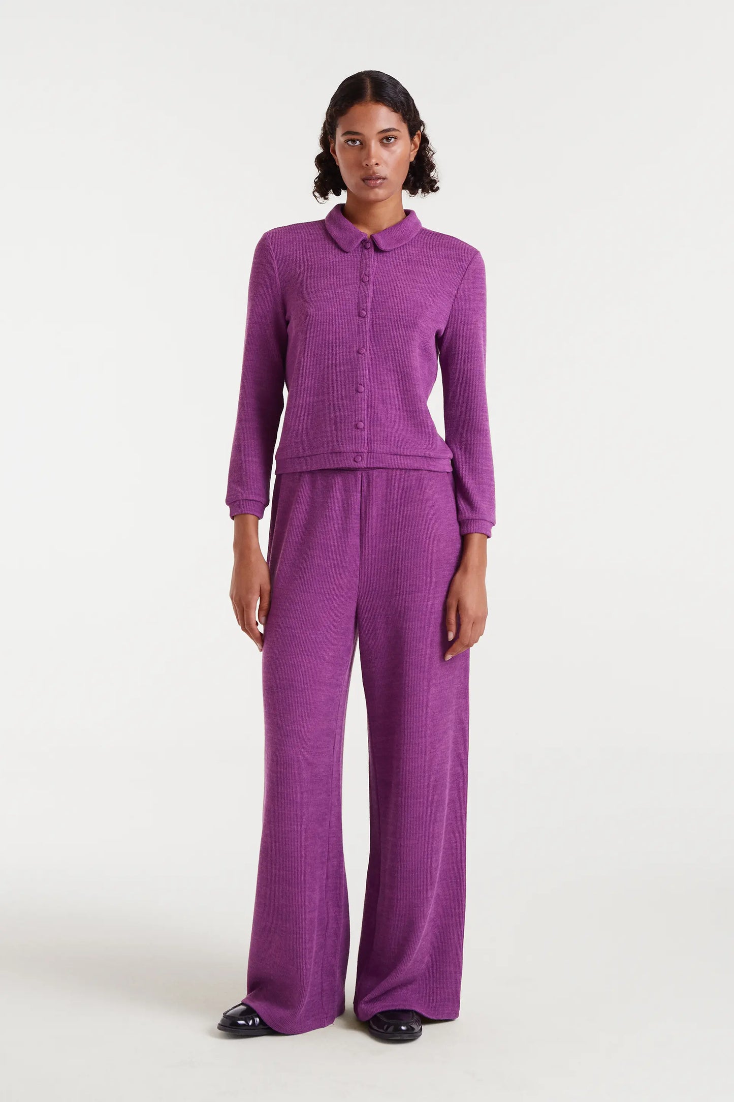 Cardigan a coste magenta