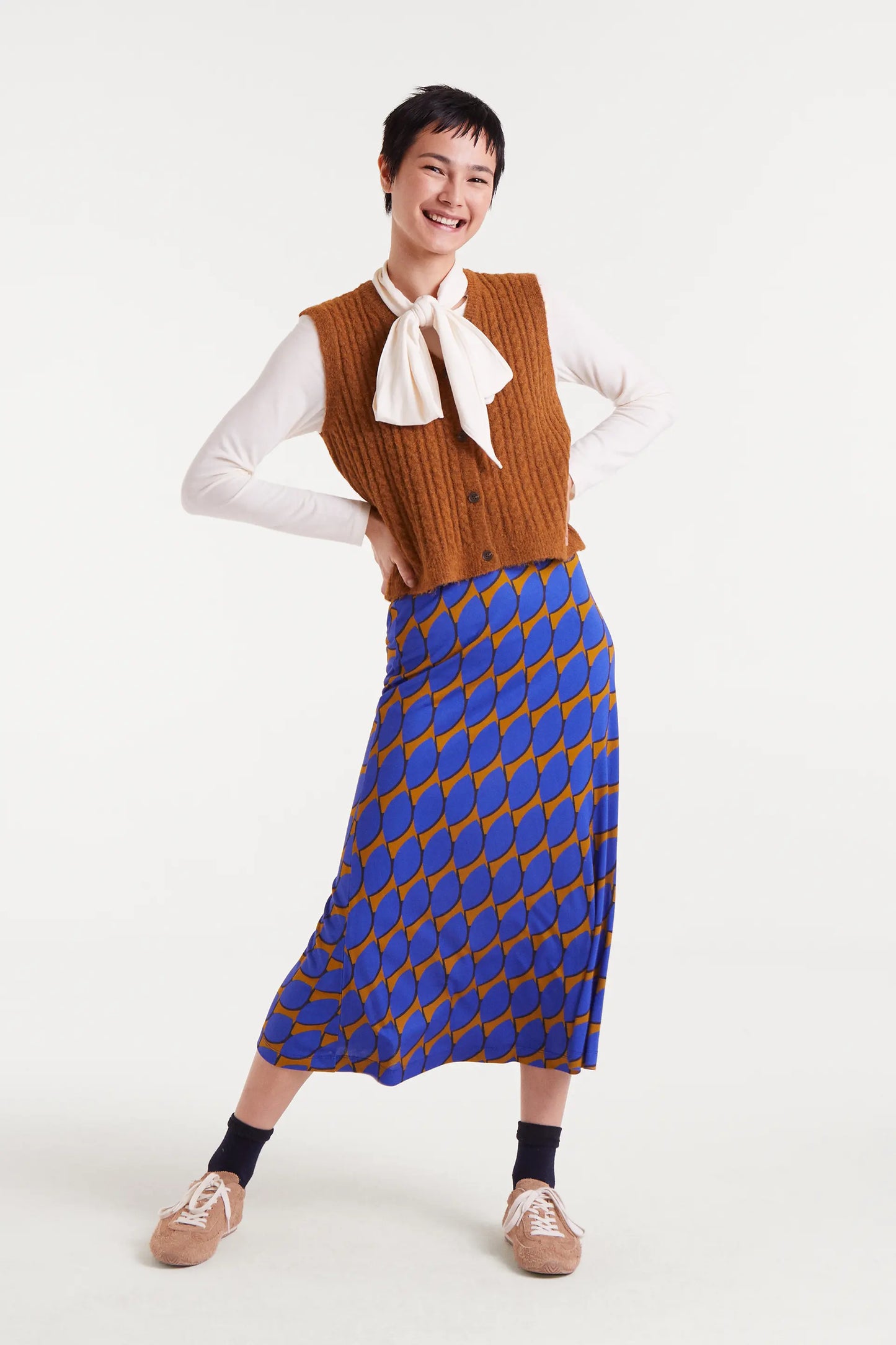 Midi skirt with Skouros Small print